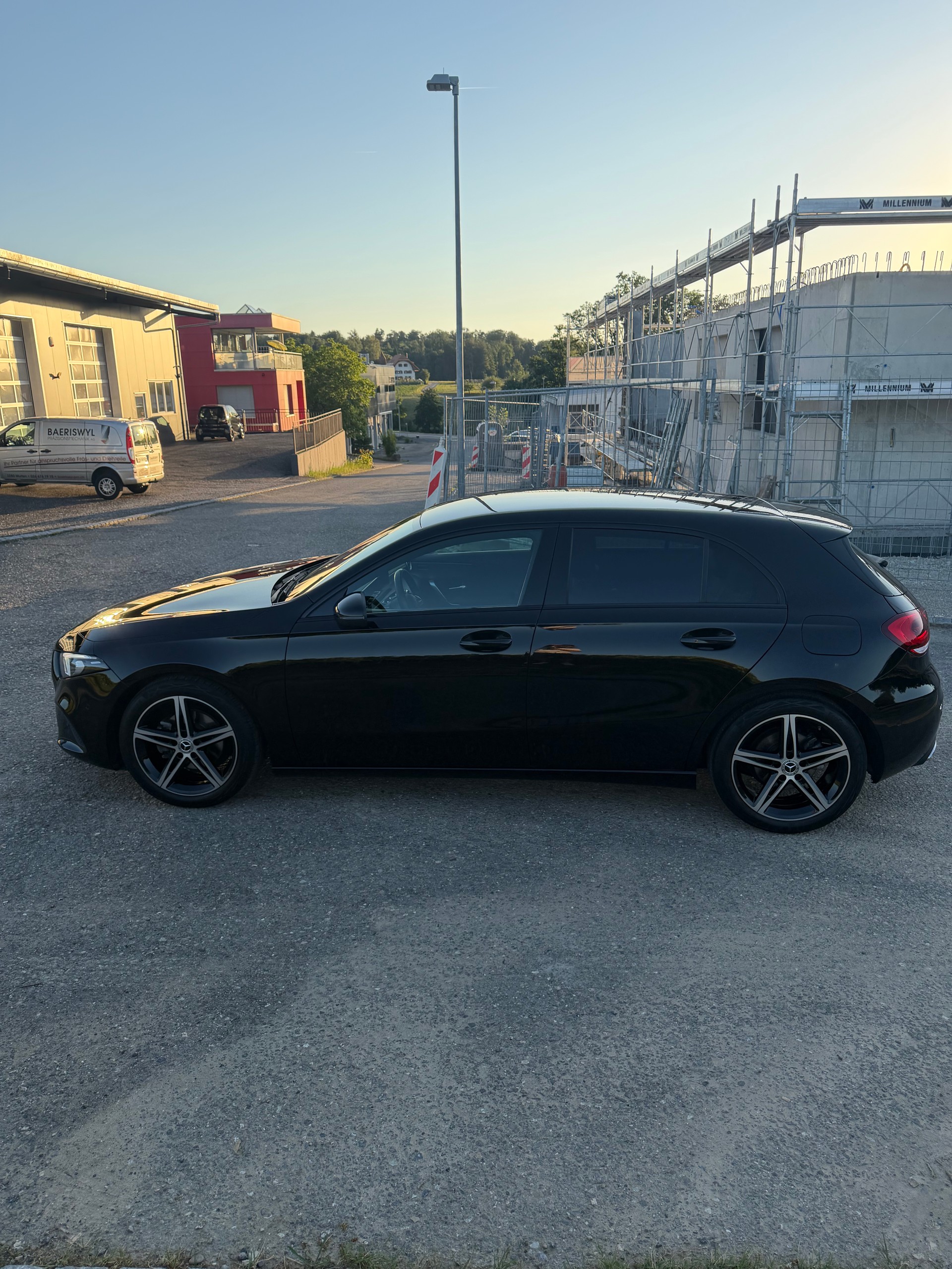 MERCEDES-BENZ A 180 Night Star 7G-DCT-image-7