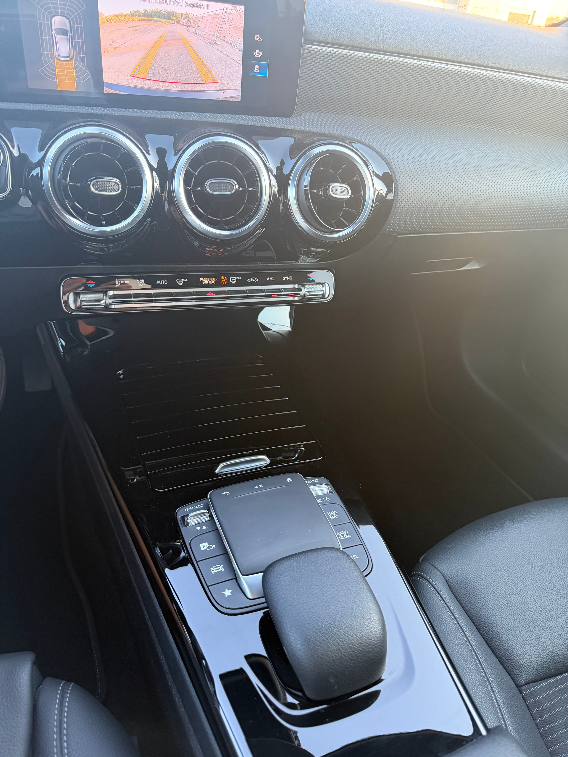 MERCEDES-BENZ A 180 Night Star 7G-DCT-image-12