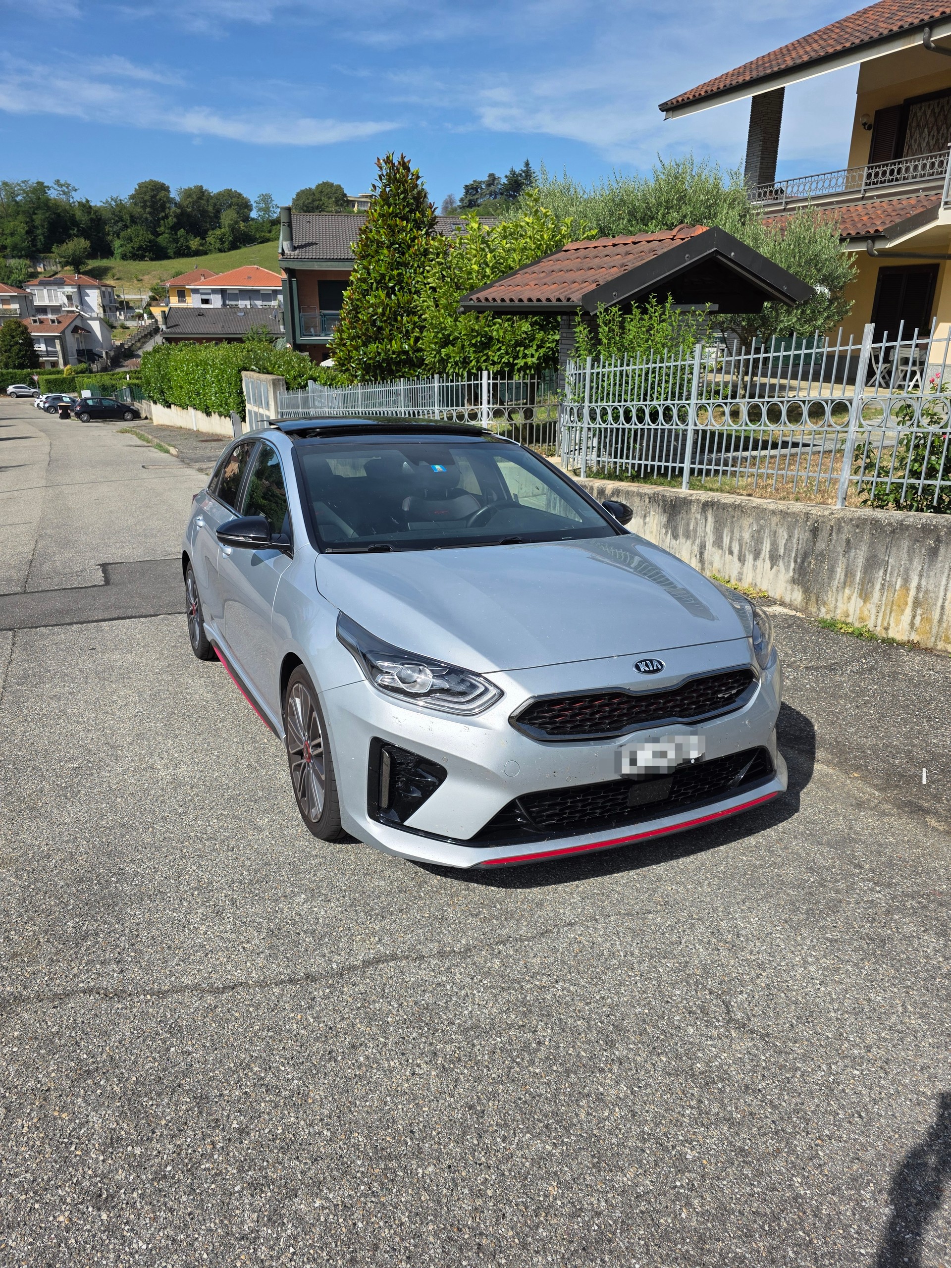 KIA 1.6 T-GDi GT