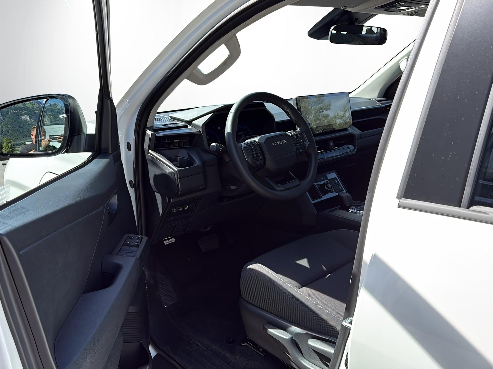 TOYOTA Hilux Double Cab.-Pick-up 59KWh Comfort-image-10