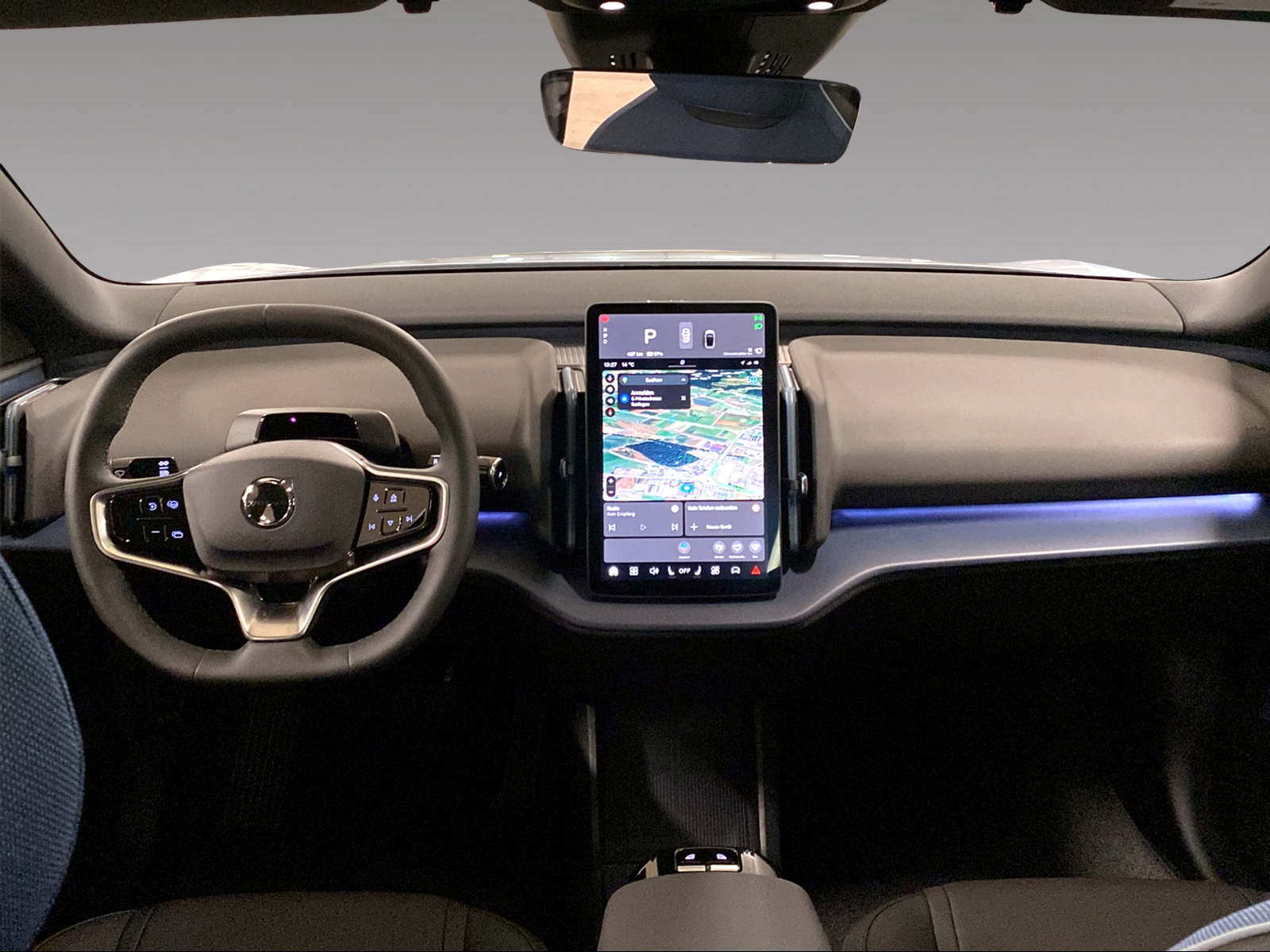 VOLVO EX30 E60 69kWh Twin Ultra-image-11