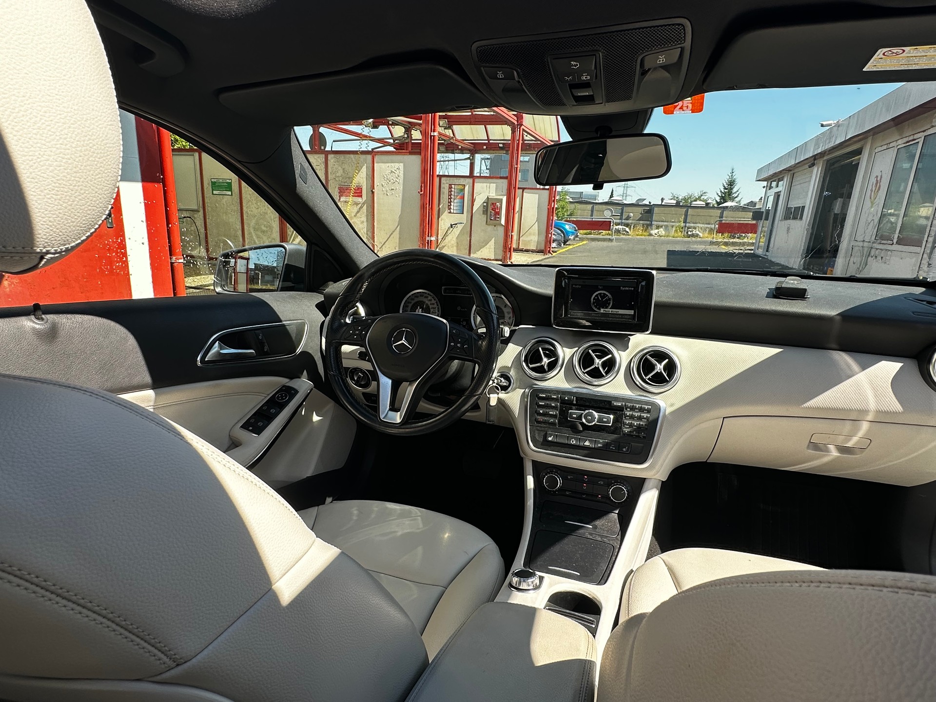 MERCEDES-BENZ A 180 CDI Style 7G-DCT-image-6