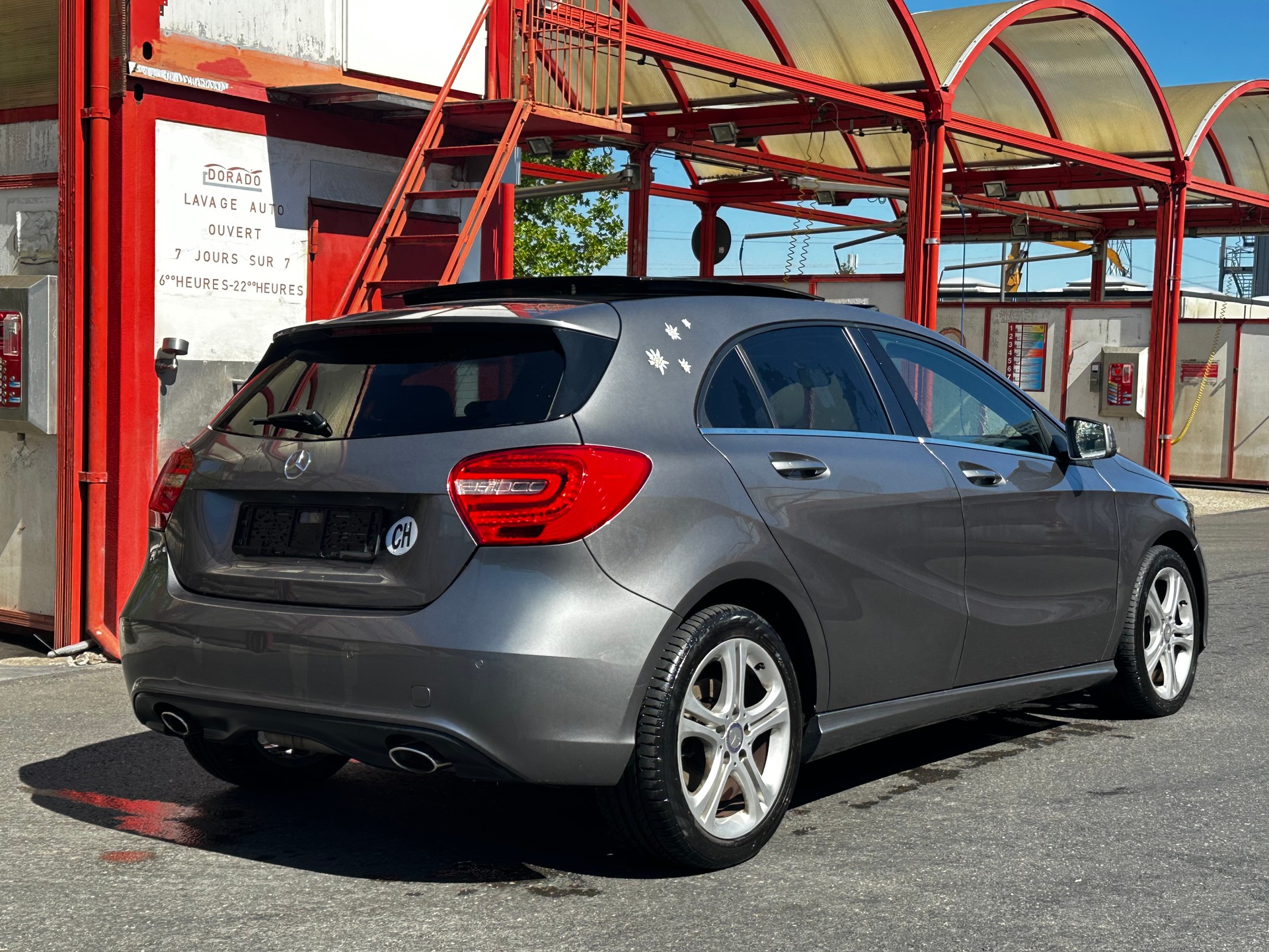 MERCEDES-BENZ A 180 CDI Style 7G-DCT-image-4
