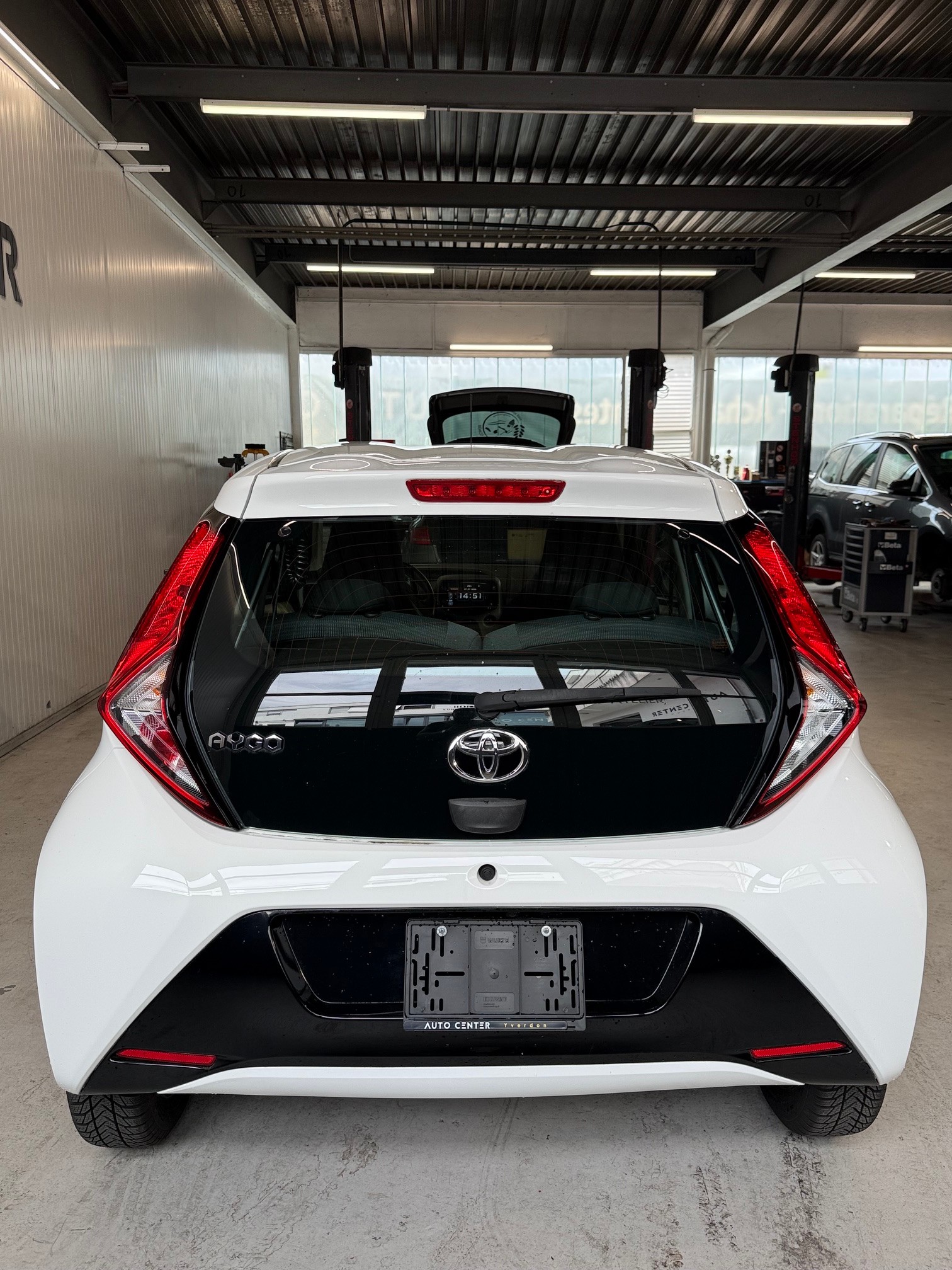 TOYOTA Aygo 1.0 VVT-i X-shift Trend-showroom-element-3