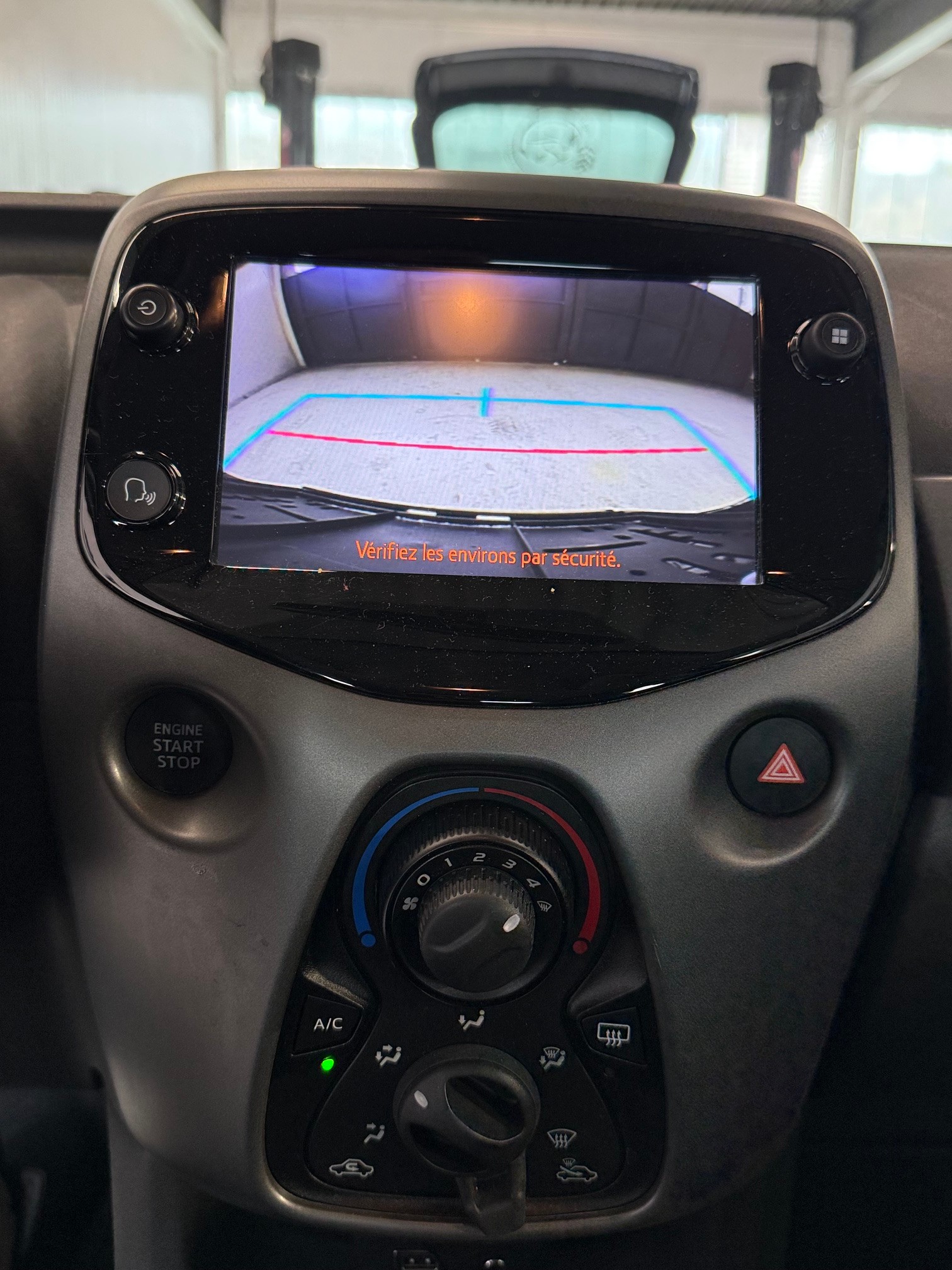 TOYOTA Aygo 1.0 VVT-i X-shift Trend-image-13