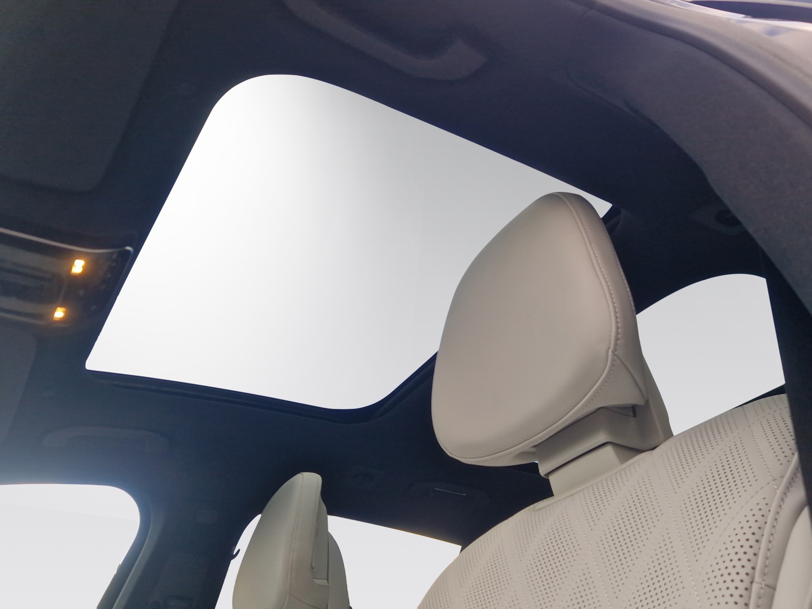 MERCEDES-BENZ E 220 d T 4Matic 9G-Tronic-image-9