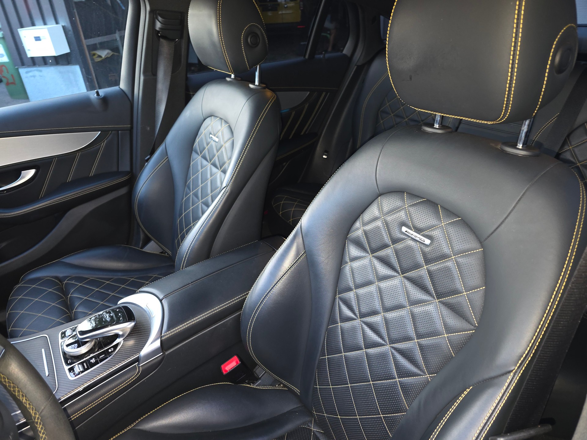 MERCEDES-BENZ GLC Coupé 63 AMG Edition 1 4Matic+ 9G-Tronic-image-5