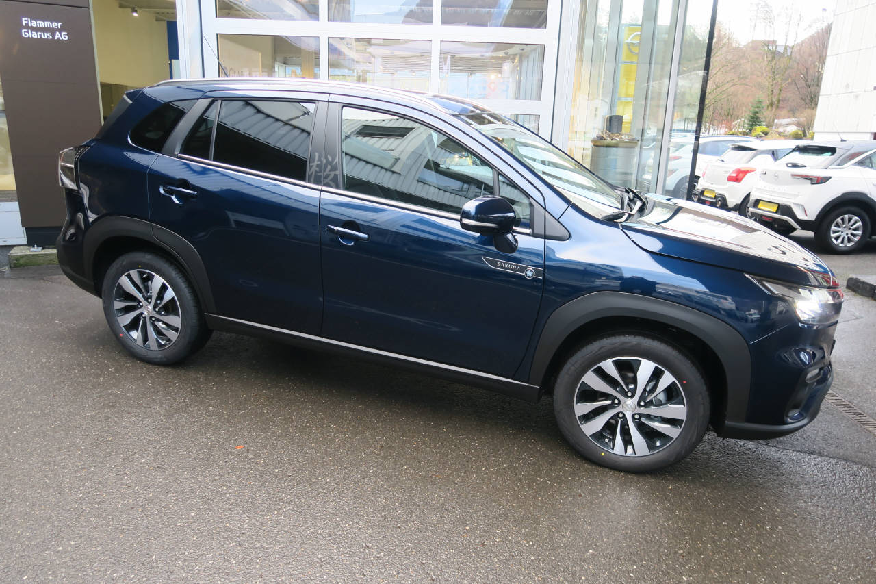 SUZUKI S-Cross 1.4 T Sakura Top Hybrid 4x4-showroom-element-1