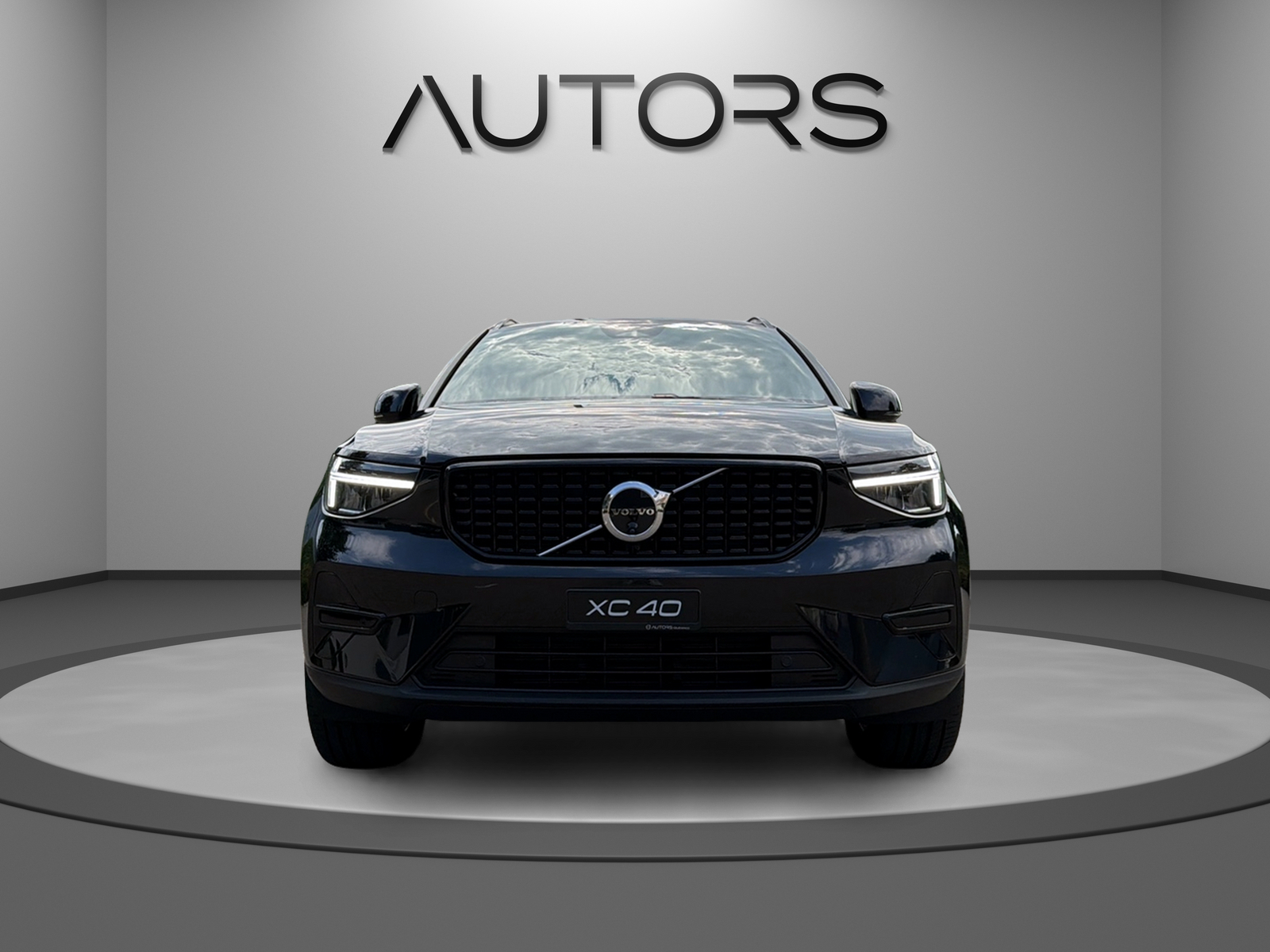 VOLVO XC40 B3 Benzin Mild Hybrid Plus Dark DCT-showroom-element-1