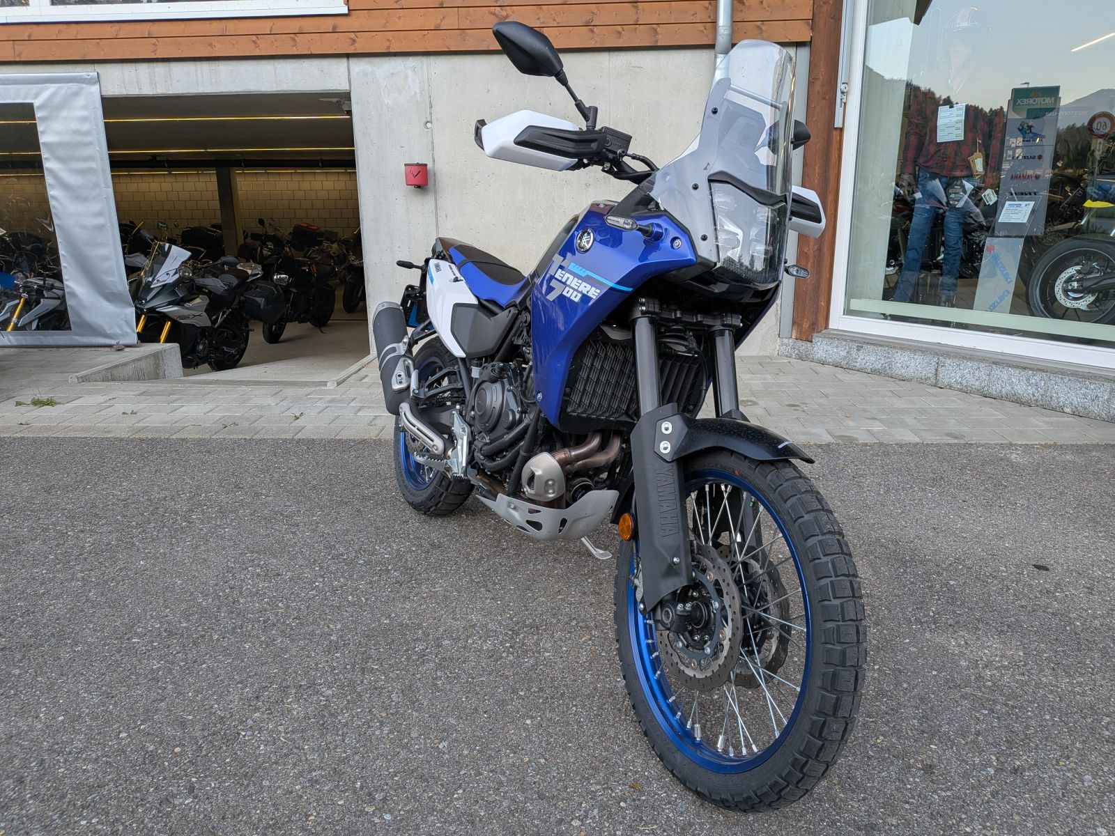 YAMAHA Ténéré 700 low-image-1
