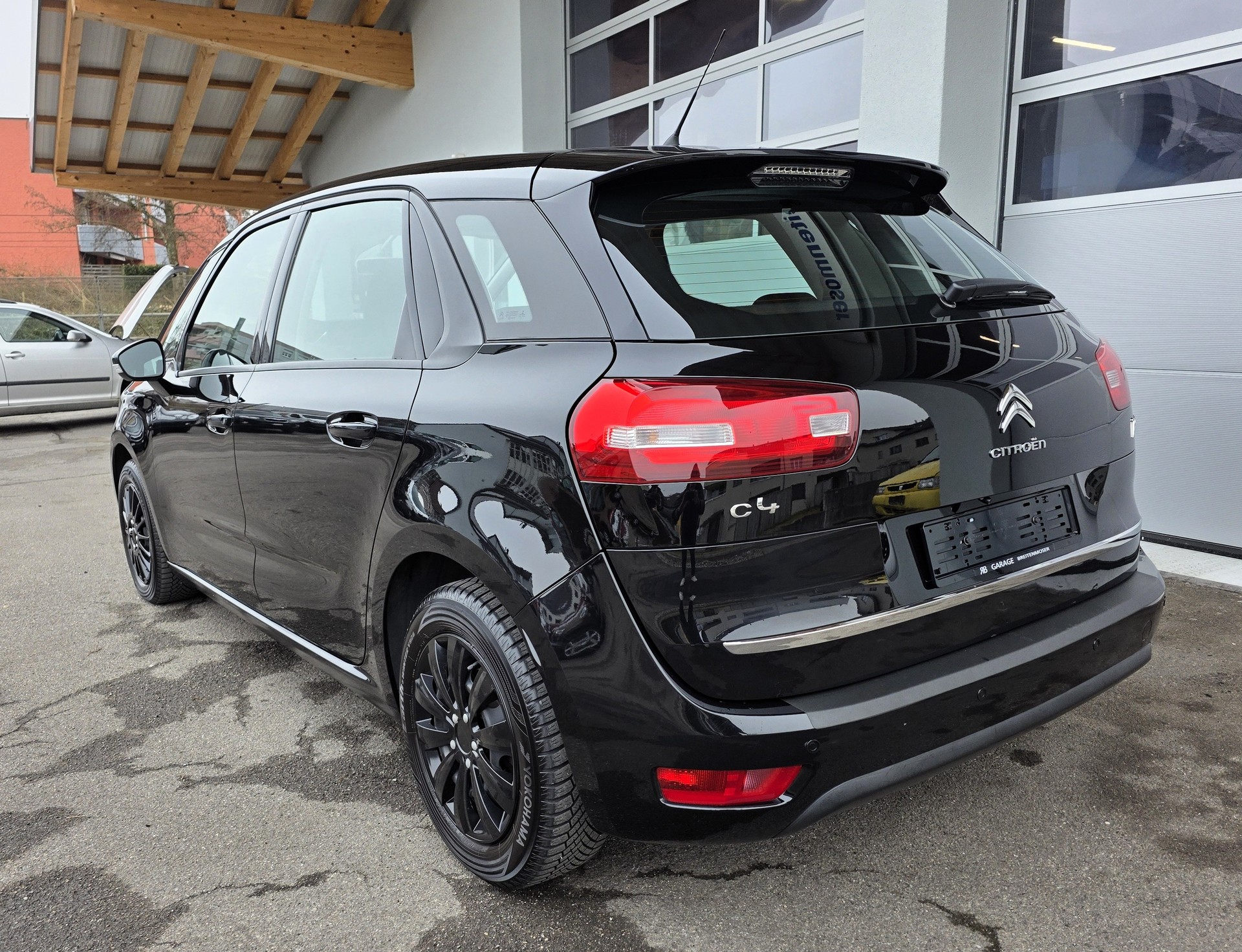 CITROEN C4 Picasso 1.6 e-HDi Séduction ETG6-image-4