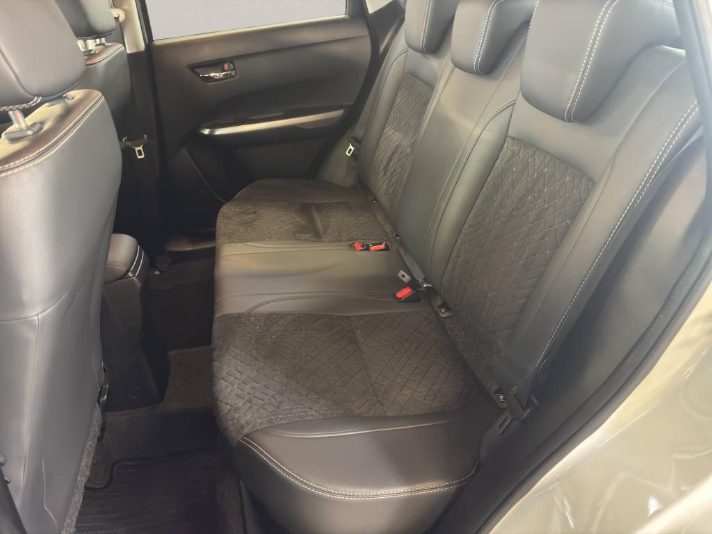 SUZUKI Vitara 1.4 T Compact+ Hybrid 4x4-image-10