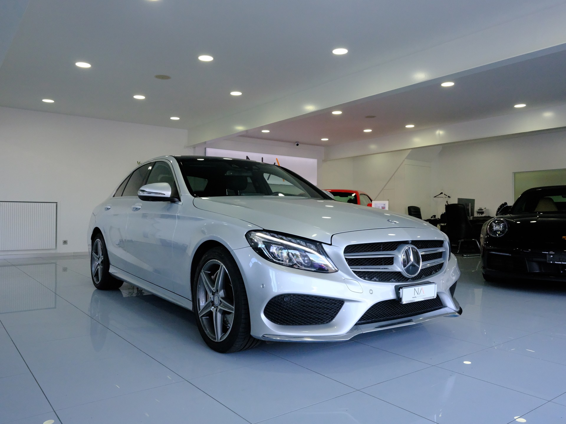 MERCEDES-BENZ C 250 d Swiss Star AMG Line 4Matic 9G-Tronic-showroom-element-1