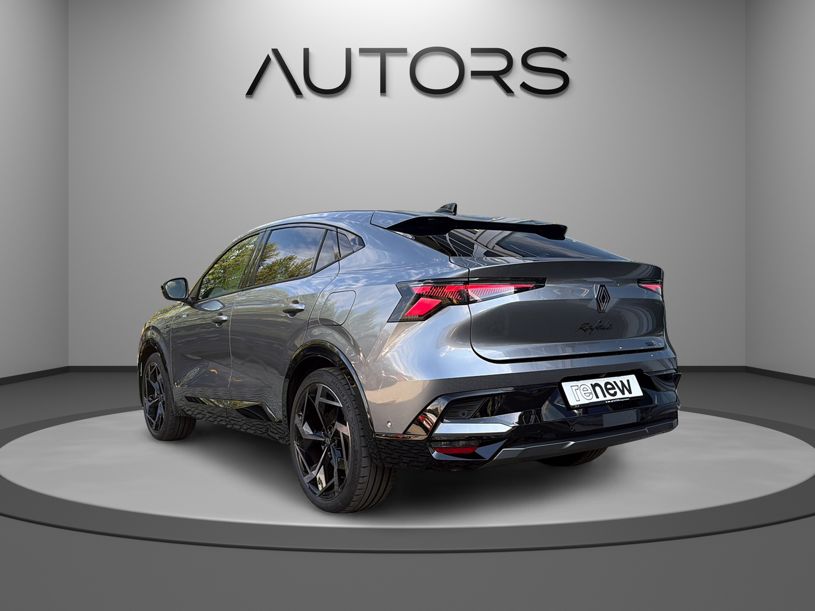 RENAULT Rafale 1.2 E-Tech Plug-in Hybrid 300 4x4 Esprit Alpine-showroom-element-3