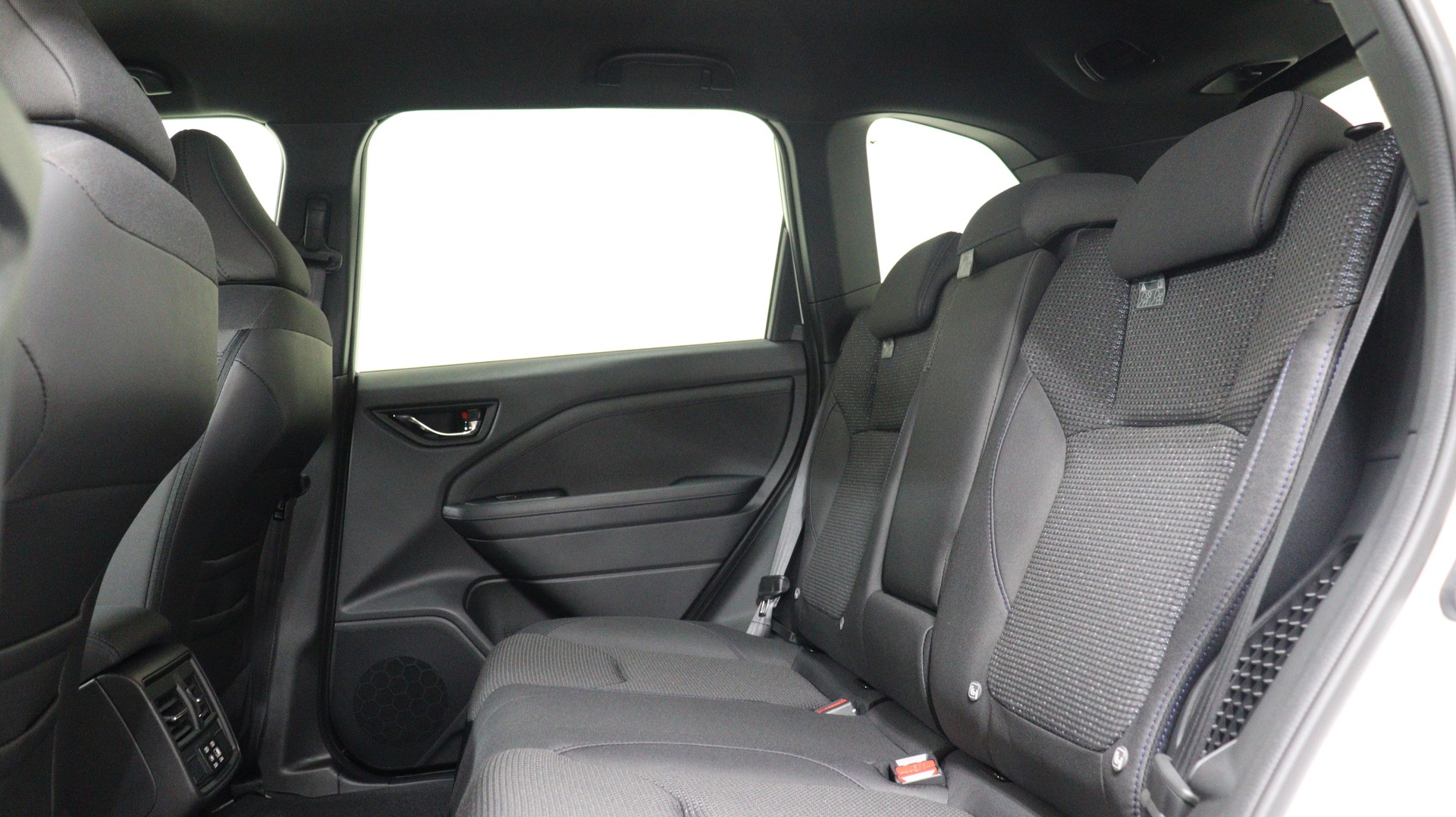 SUBARU Forester Station 2.0i e-Boxer Swiss Plus-showroom-element-3