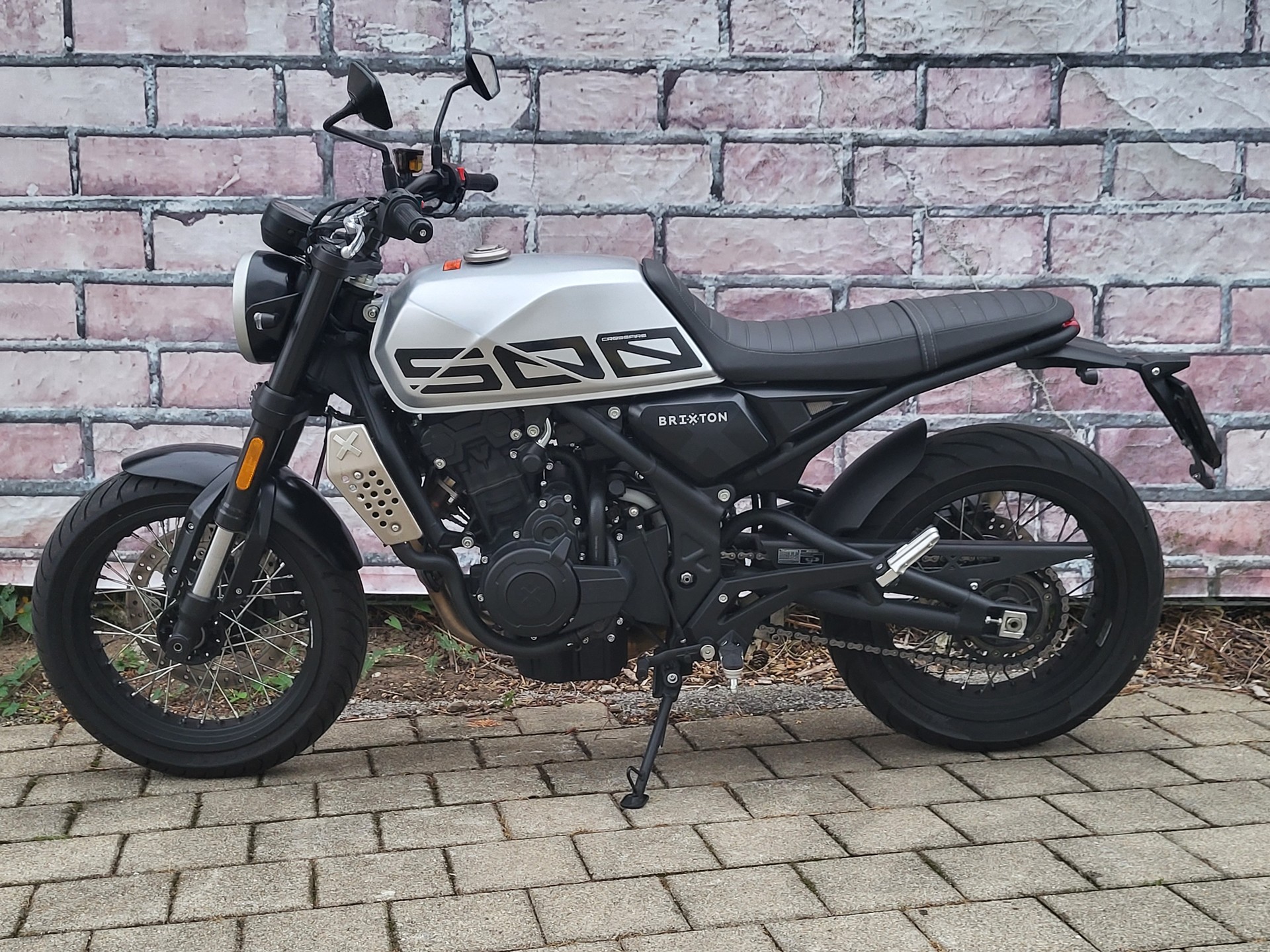 BRIXTON Crossfire 500 X-image-1