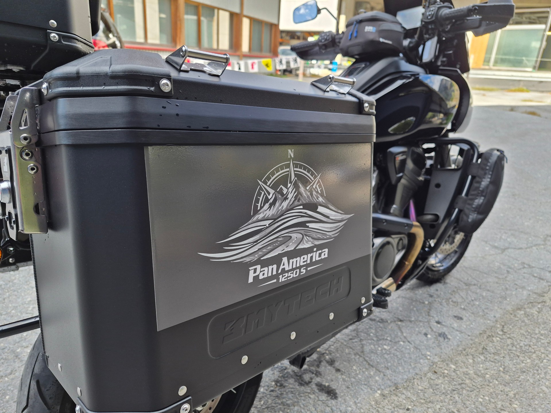 HARLEY-DAVIDSON Pan America 1250S Special-image-9