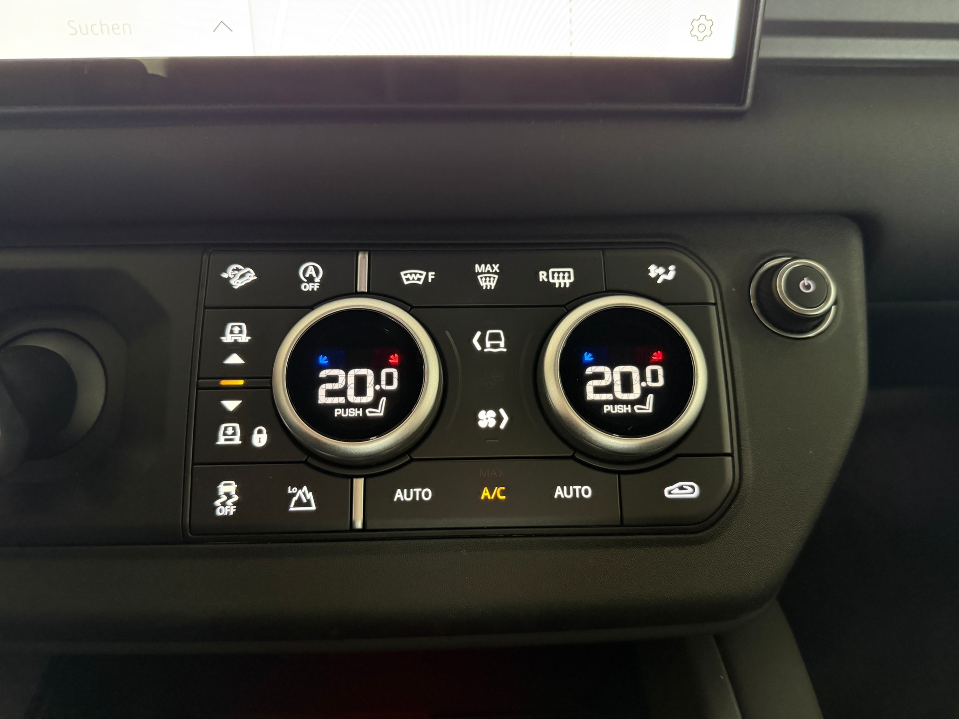 LAND ROVER Defender 90 3.0D I6 200 X-Dynamic SE AT8-image-20