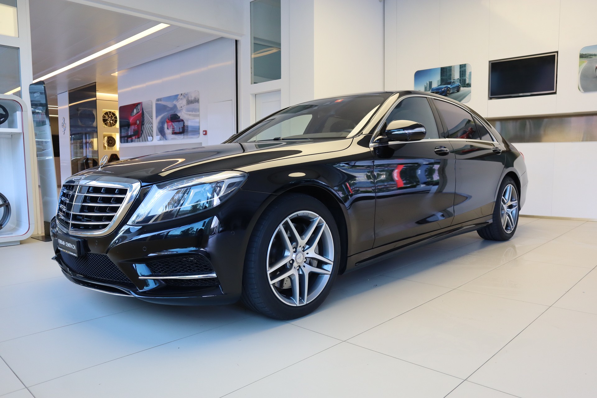 MERCEDES-BENZ S 500 4Matic 9G-Tronic AMG Line