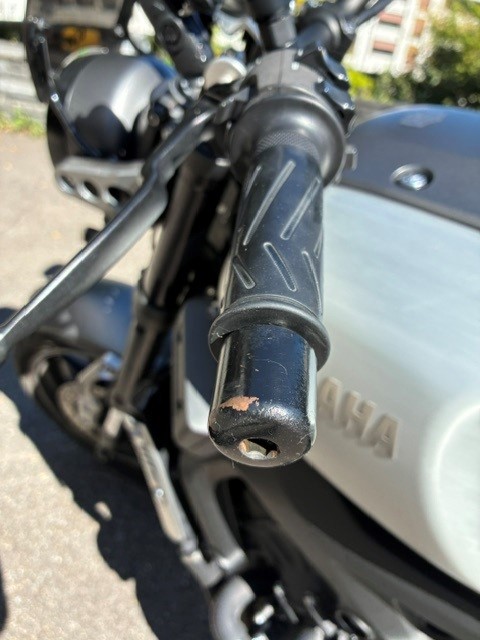 YAMAHA XSR 900-image-11