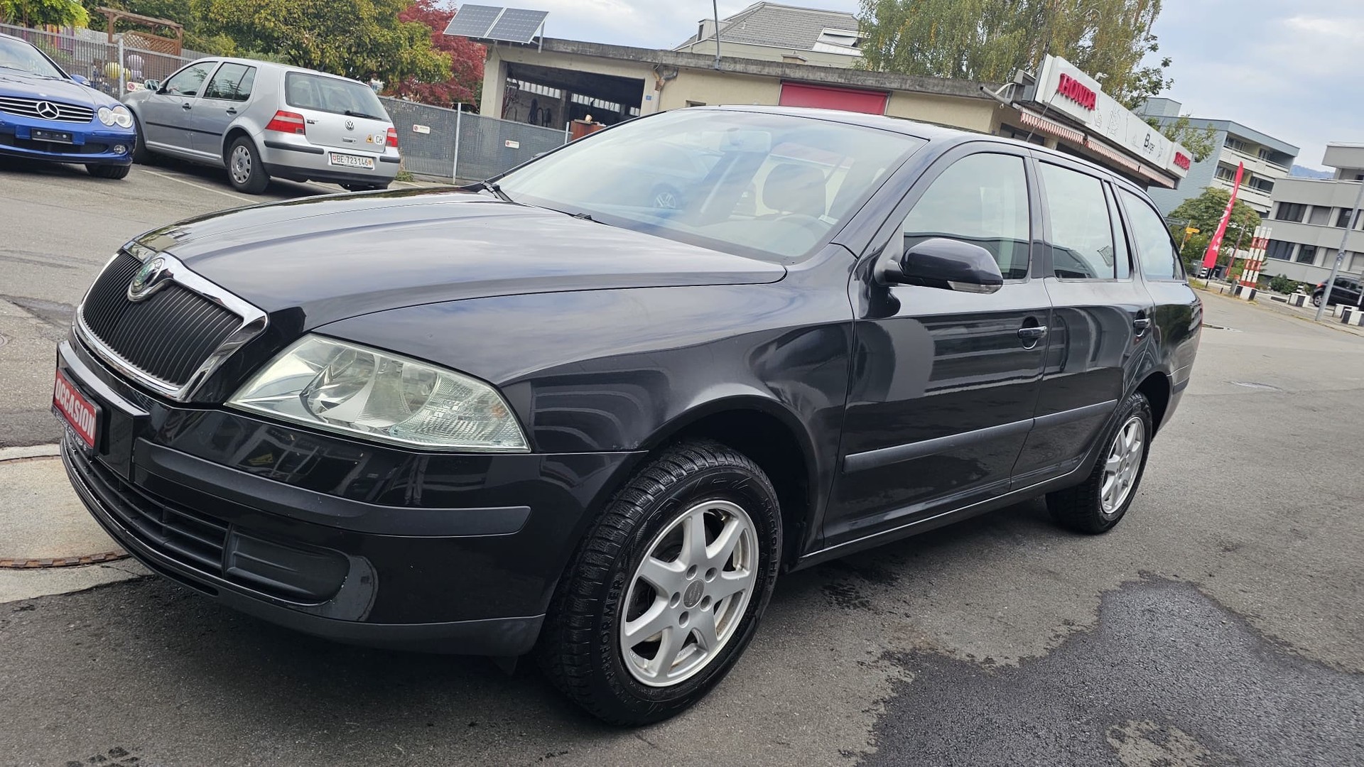SKODA Octavia 2.0 TDI Adventure 4x4-image-1