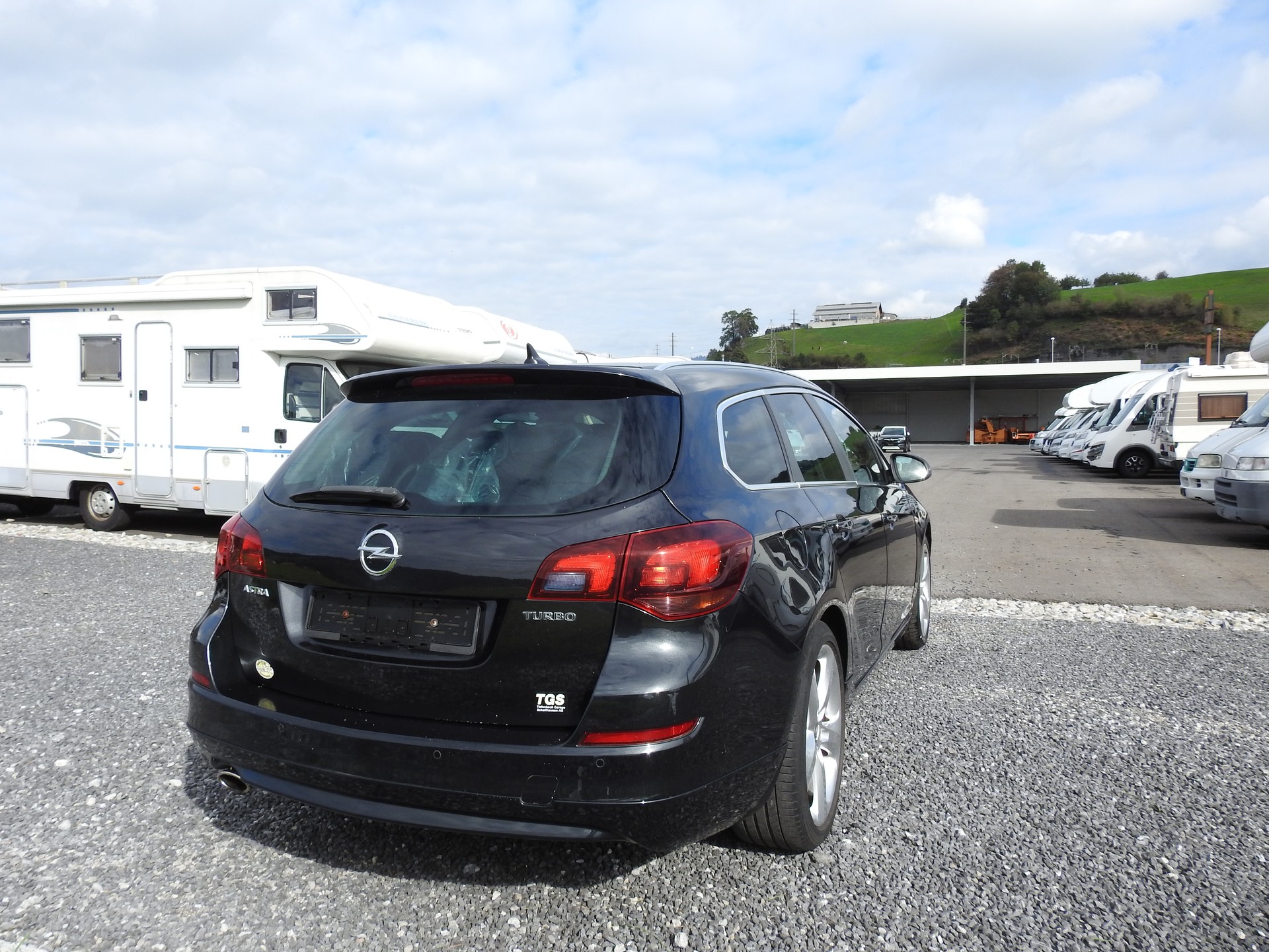 OPEL OPC-Line SportsTourer 1.6i 16V Turbo Sport-image-5