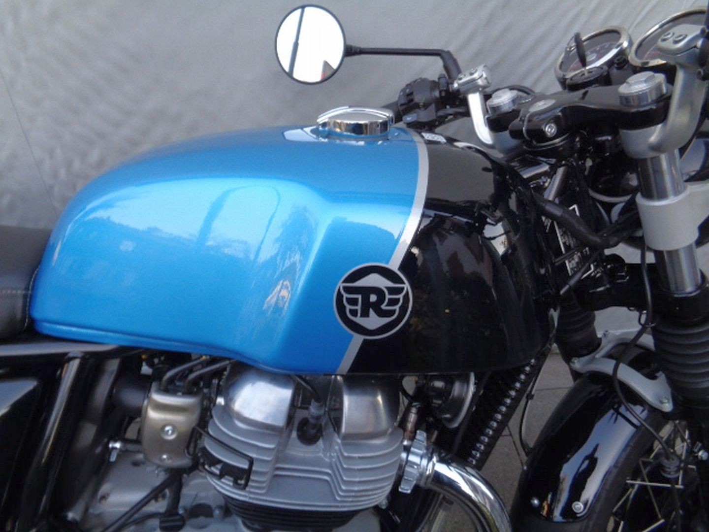 ROYAL ENFIELD GT 650 TWIN-image-7
