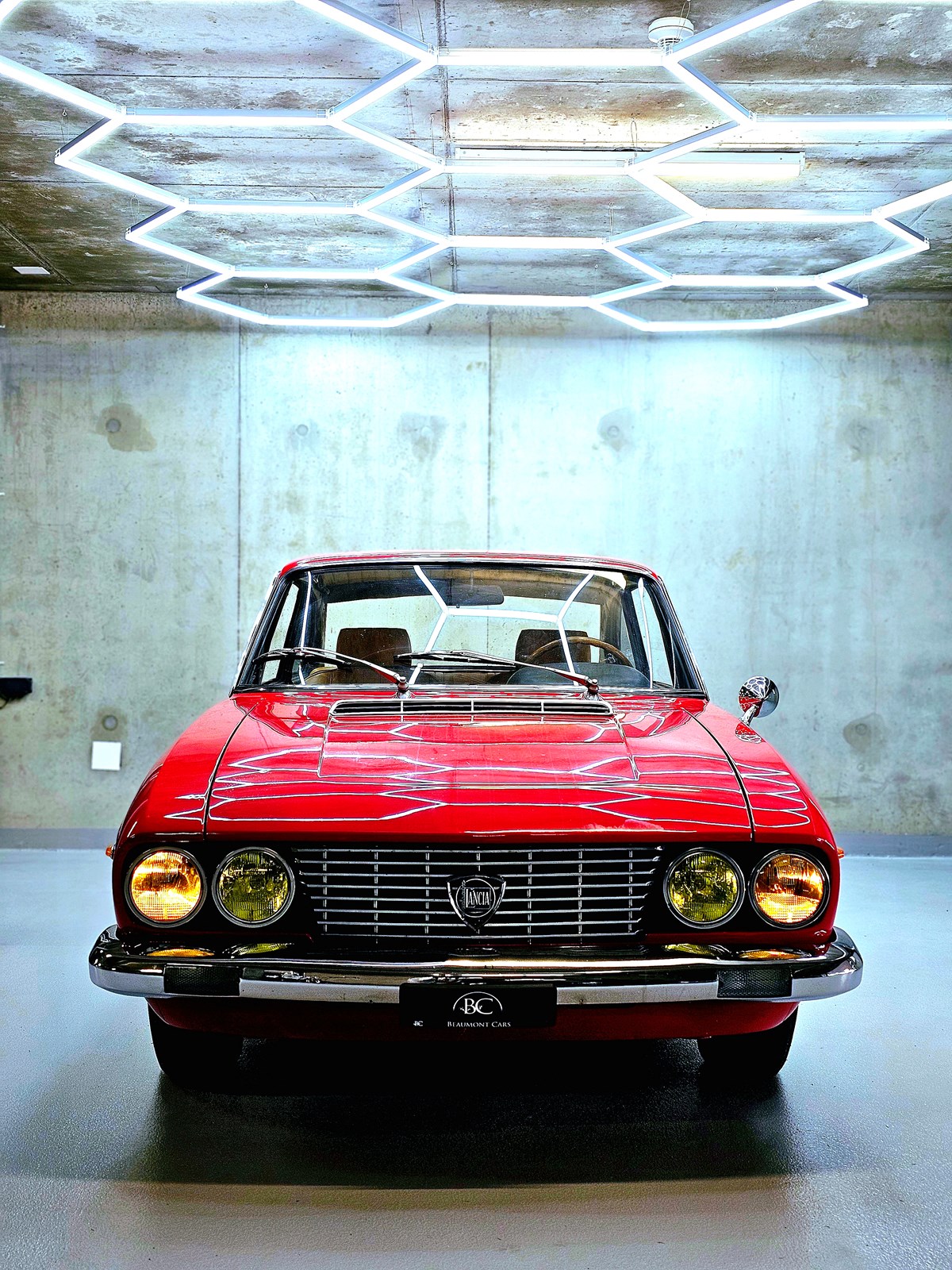 LANCIA FLAVIA Coupé 2000 Pininfarina-showroom-element-2