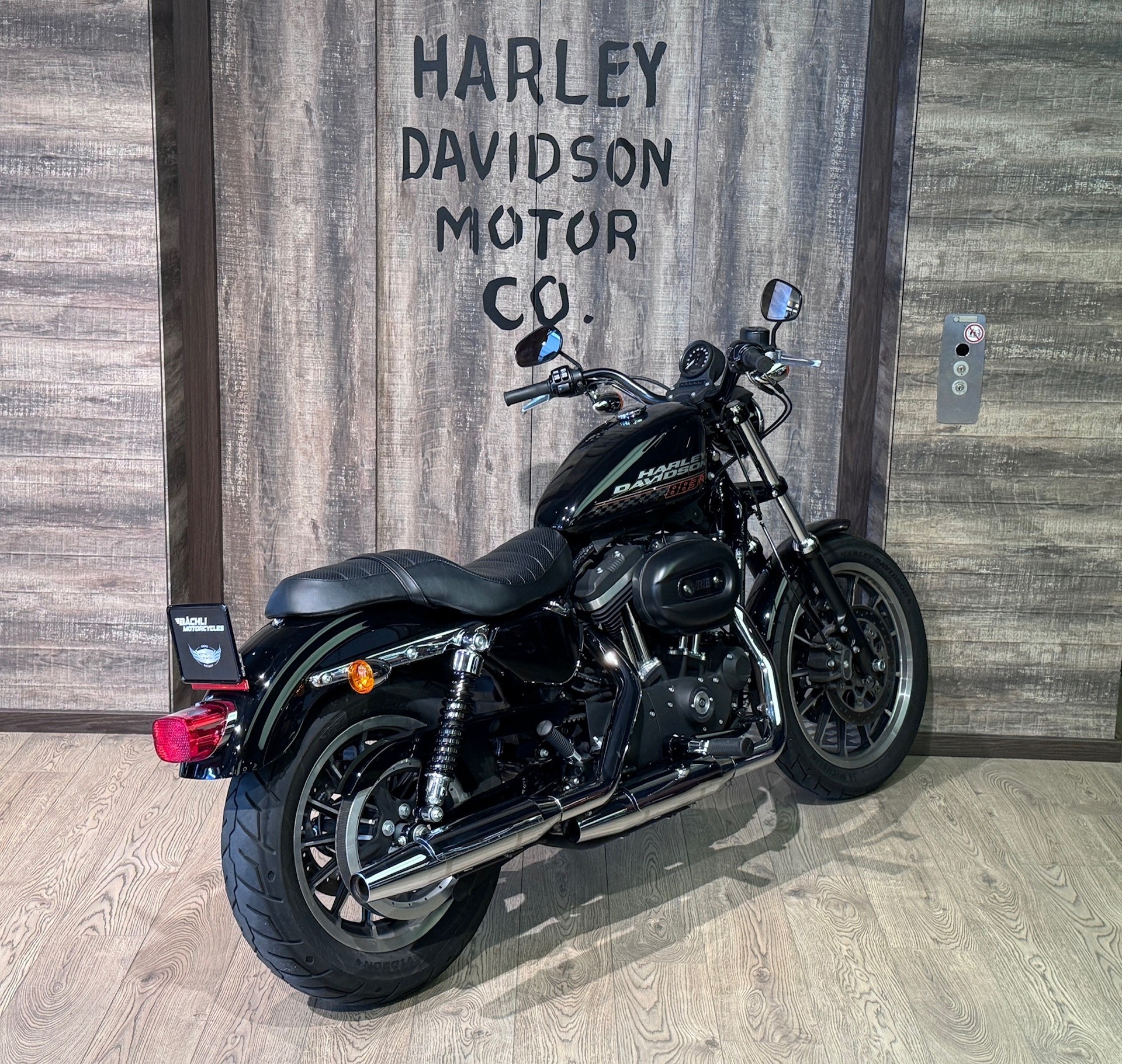 HARLEY-DAVIDSON XL 883 R Sportster Roadster ABS-image-5