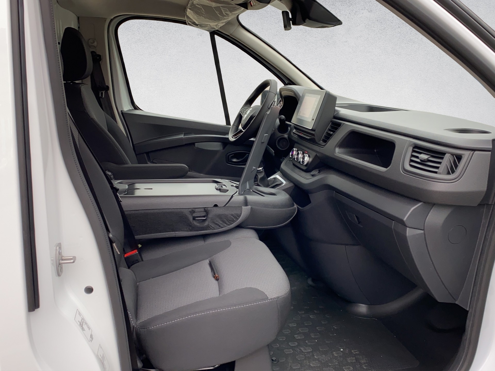RENAULT Trafic EV52 Elektro 22kW L2H1 Elektrofahrzeug 100% Elektrisch-image-9