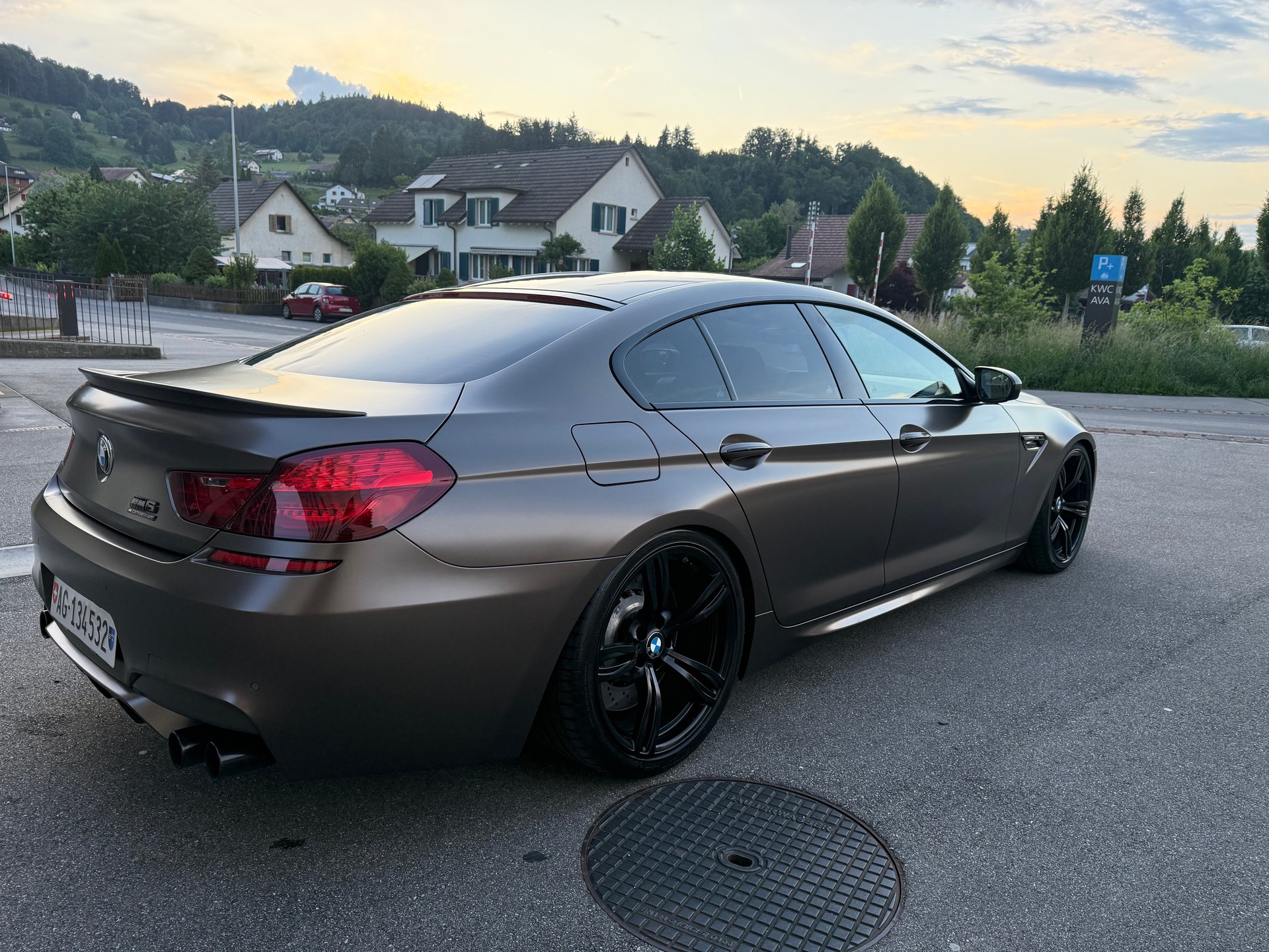 BMW M6 Gran Coupé Drivelogic FROZEN BROWN-image-3