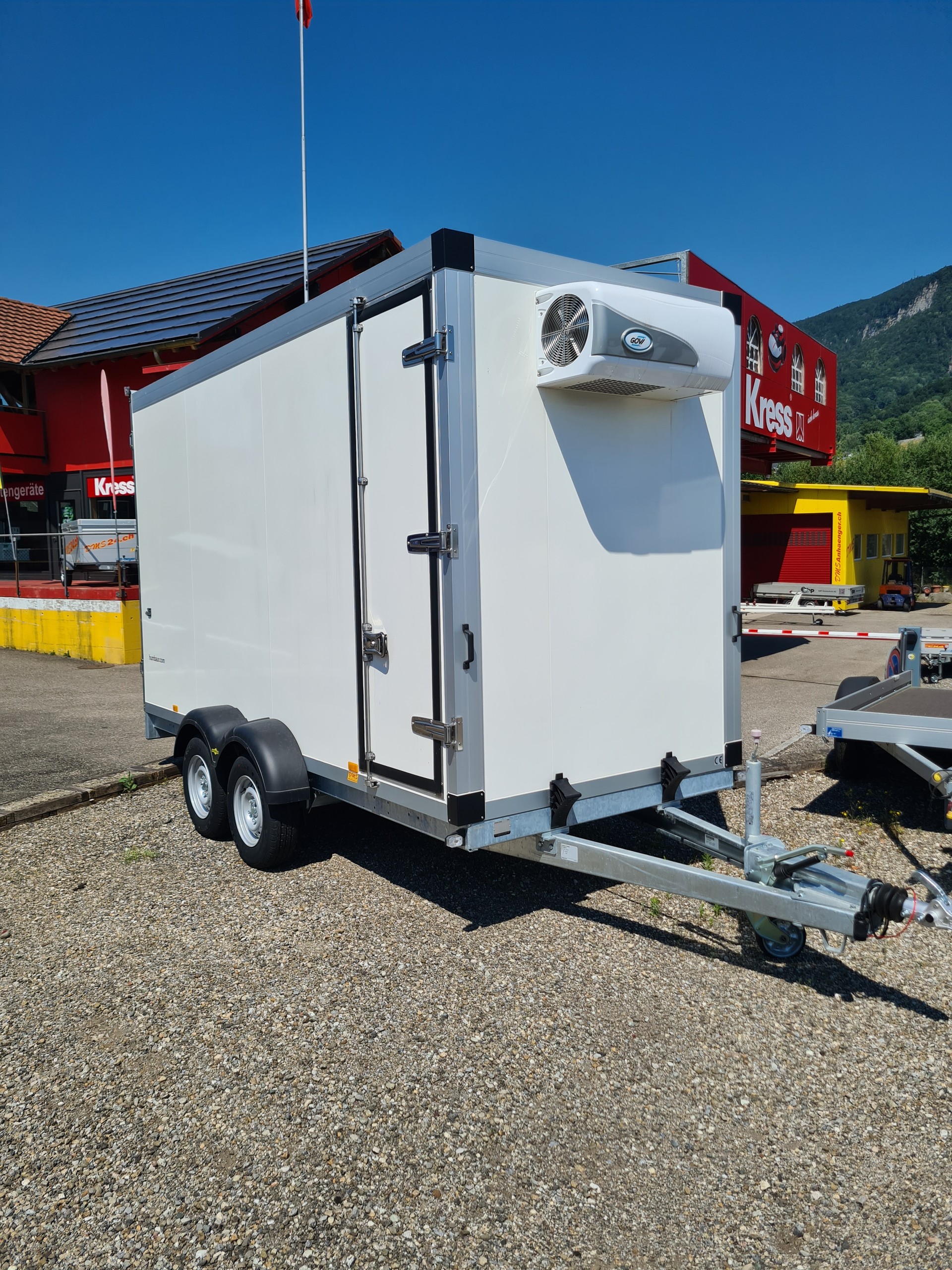 HUMBAUR TK 354218-24 PF80 mit Seitentüre
