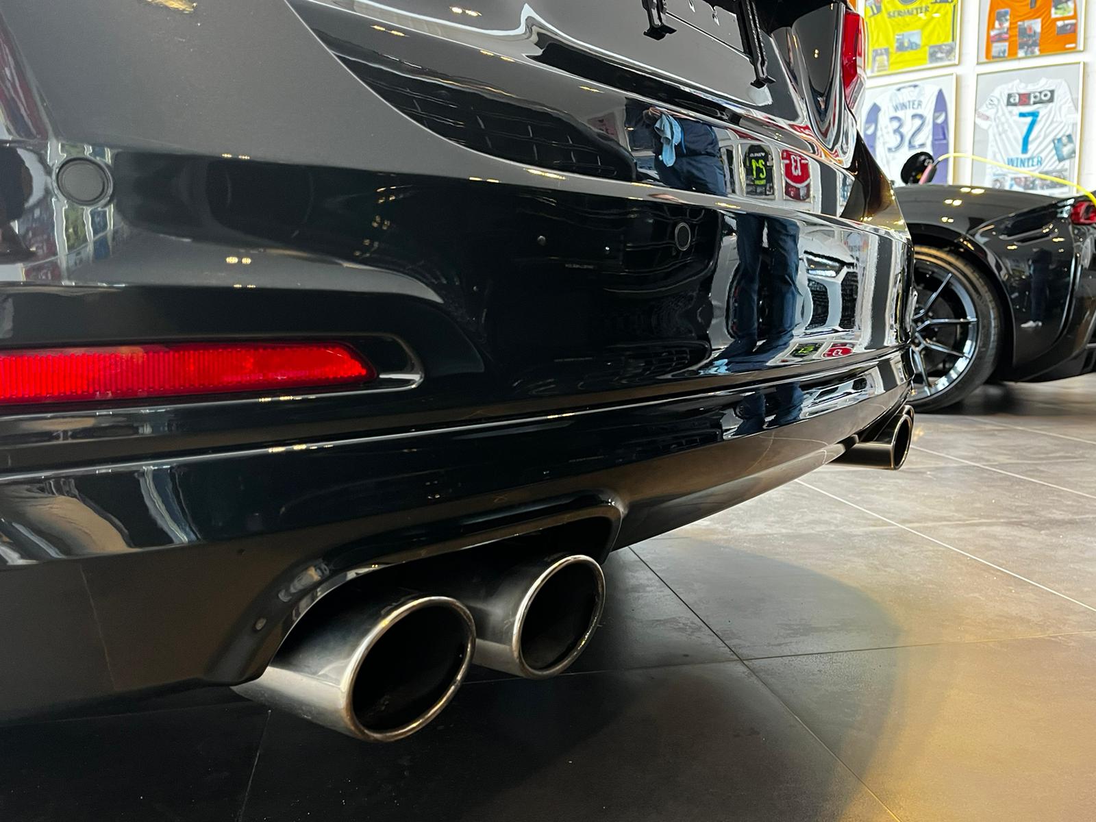 BMW-ALPINA B3 BiTurbo Tour 3.0 xDv-image-27