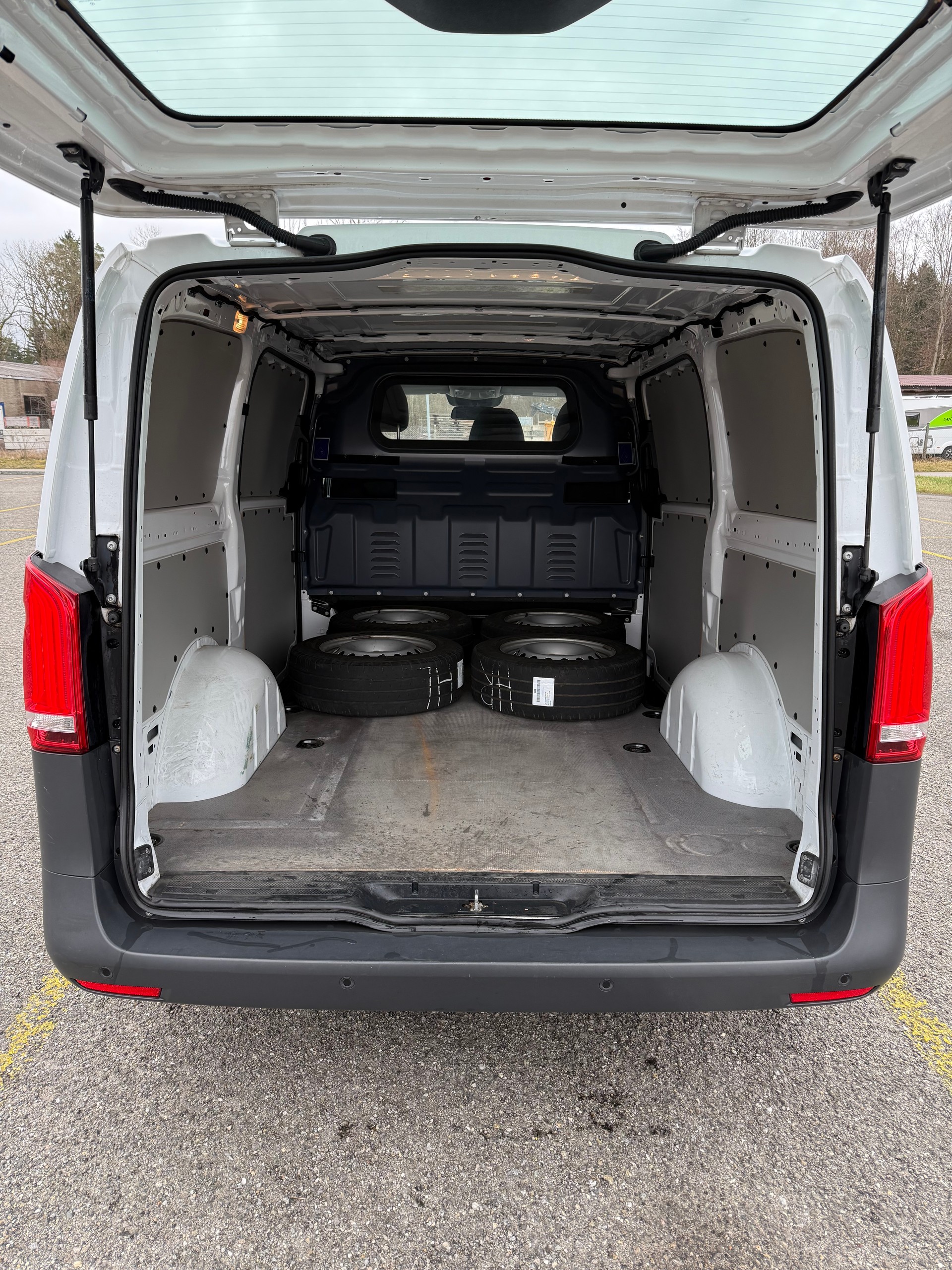 MERCEDES-BENZ Vito 114 CDI Lang 7G-Tronic-image-7