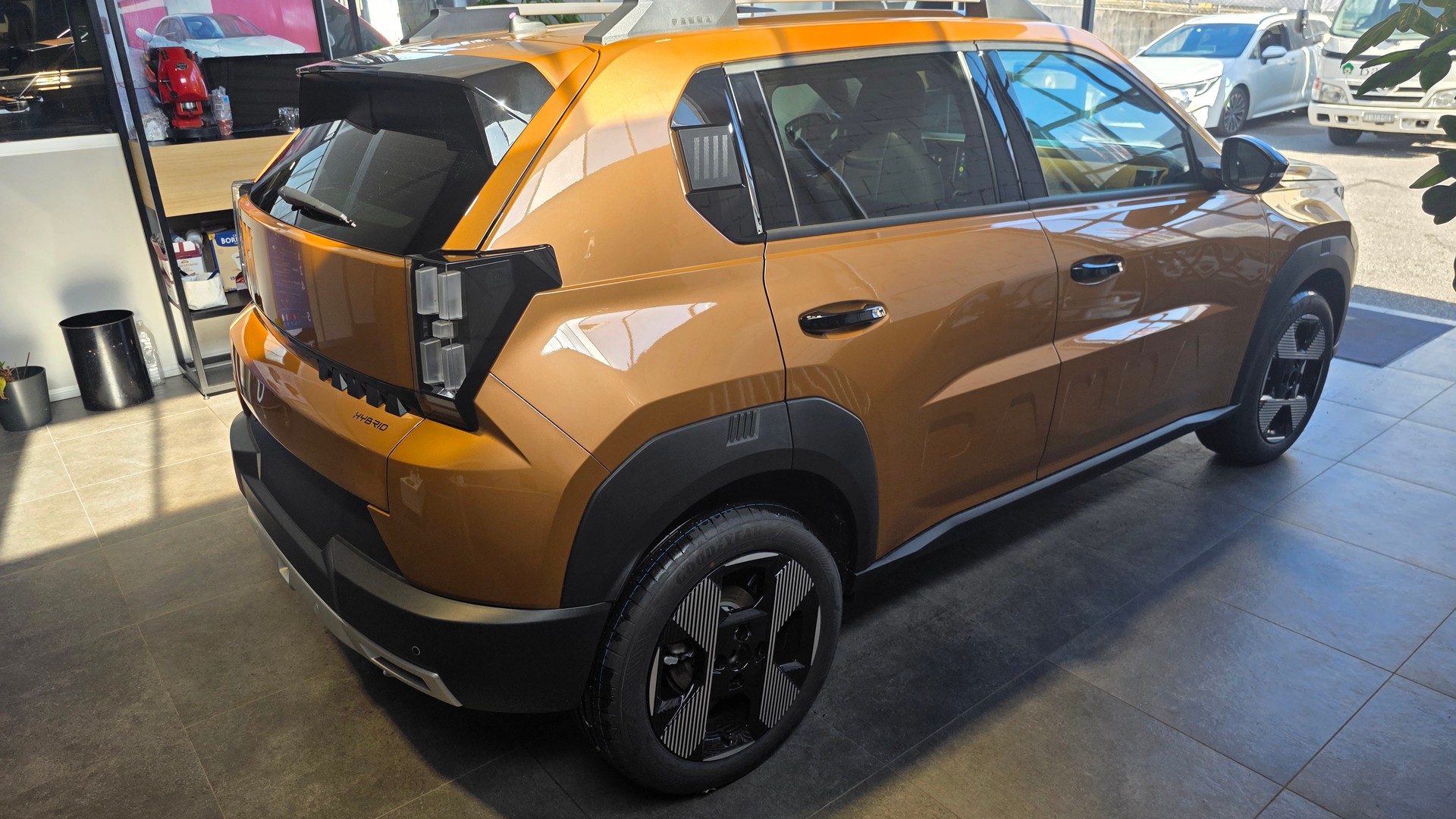 FIAT Grande Panda MHEV La Prima-image-4