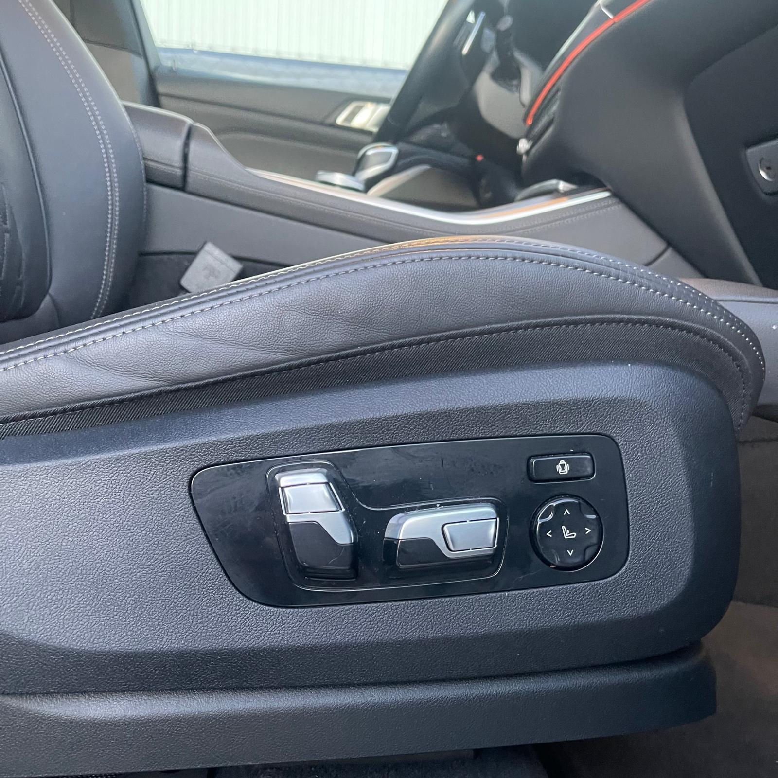 BMW X5 xDrive 48V 30d M Sport Steptronic-image-36