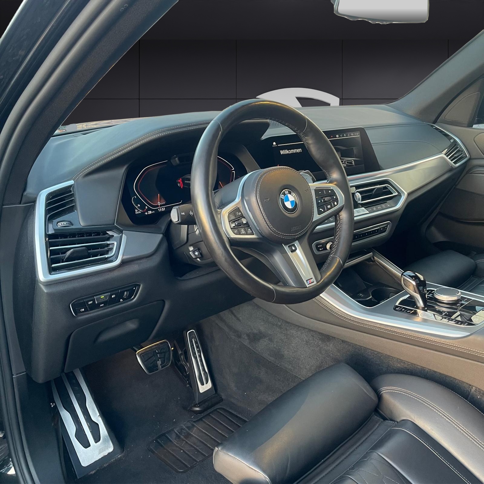 BMW X5 xDrive 48V 30d M Sport Steptronic-image-15