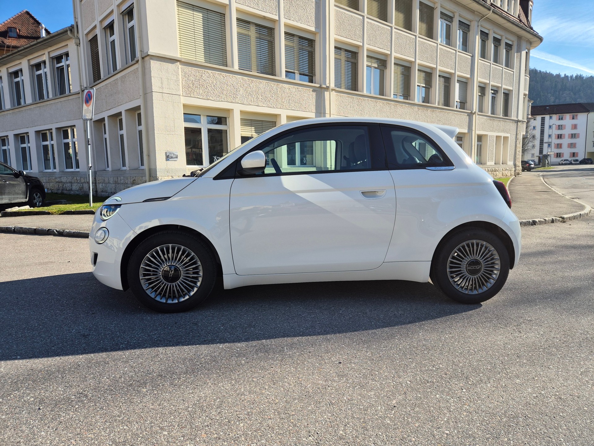 FIAT 500 1.0 FireFly MHD Torino-showroom-element-1