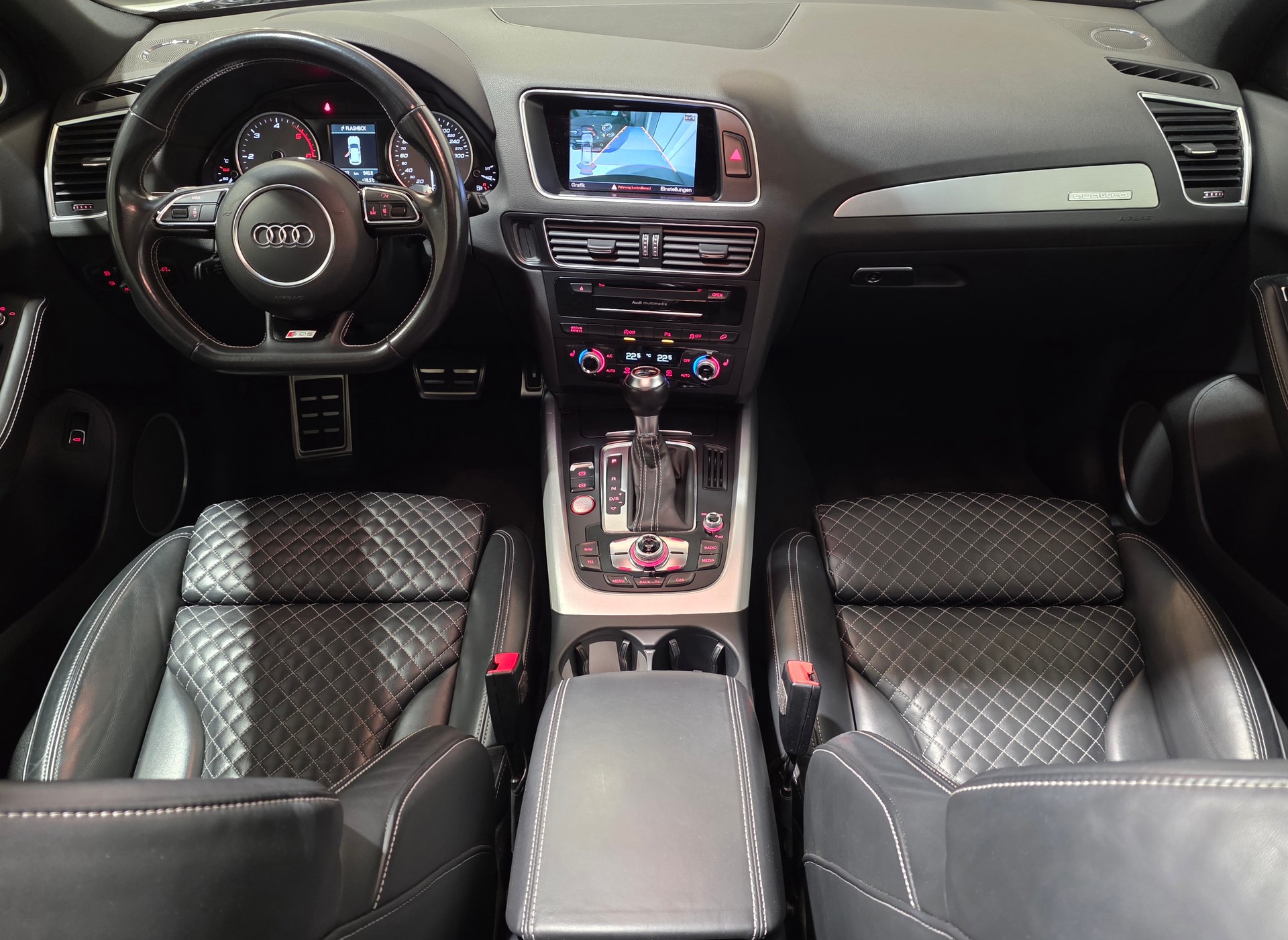 AUDI SQ5 3.0 TDI plus quattro tiptronic-image-4