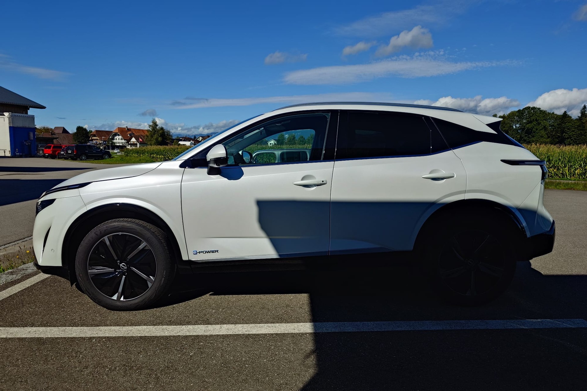 NISSAN Qashqai 1.5 VC-T Tekna-image-4