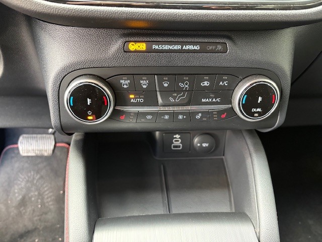 FORD Kuga 2.5 FHEV ST-Line X 4WD-image-14
