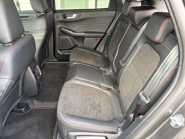 FORD Kuga 2.5 FHEV ST-Line X 4WD-image-8