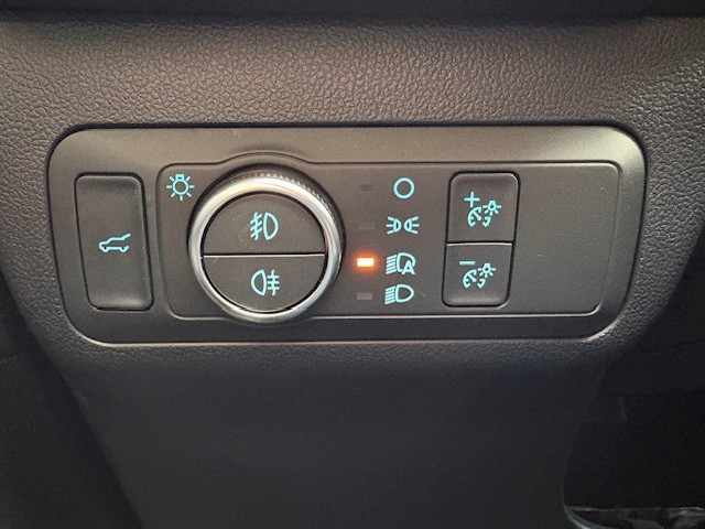 FORD Kuga 2.5 FHEV ST-Line X 4WD-image-15