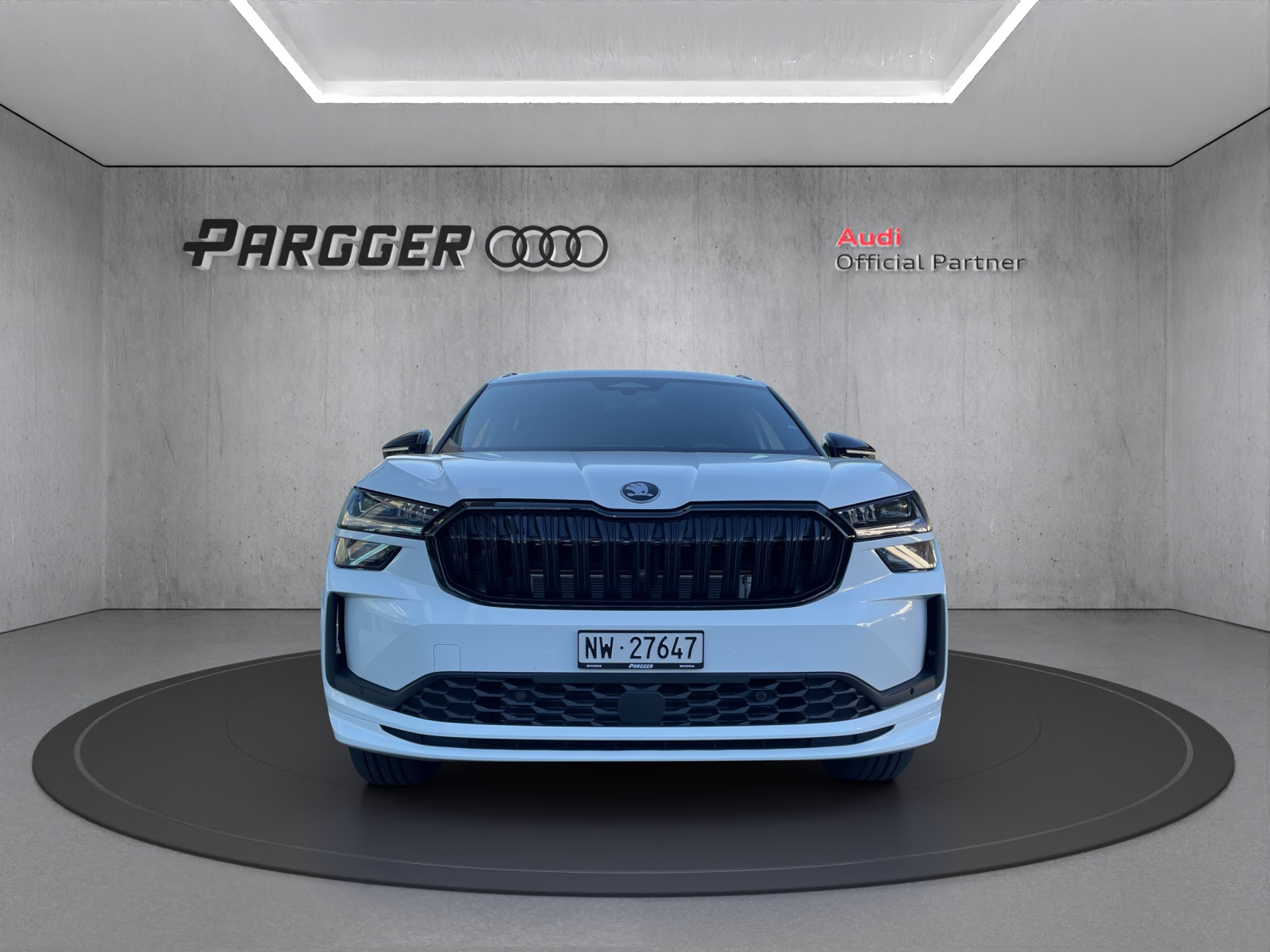 SKODA Kodiaq 2.0 TSI Sportline 4x4-showroom-element-1