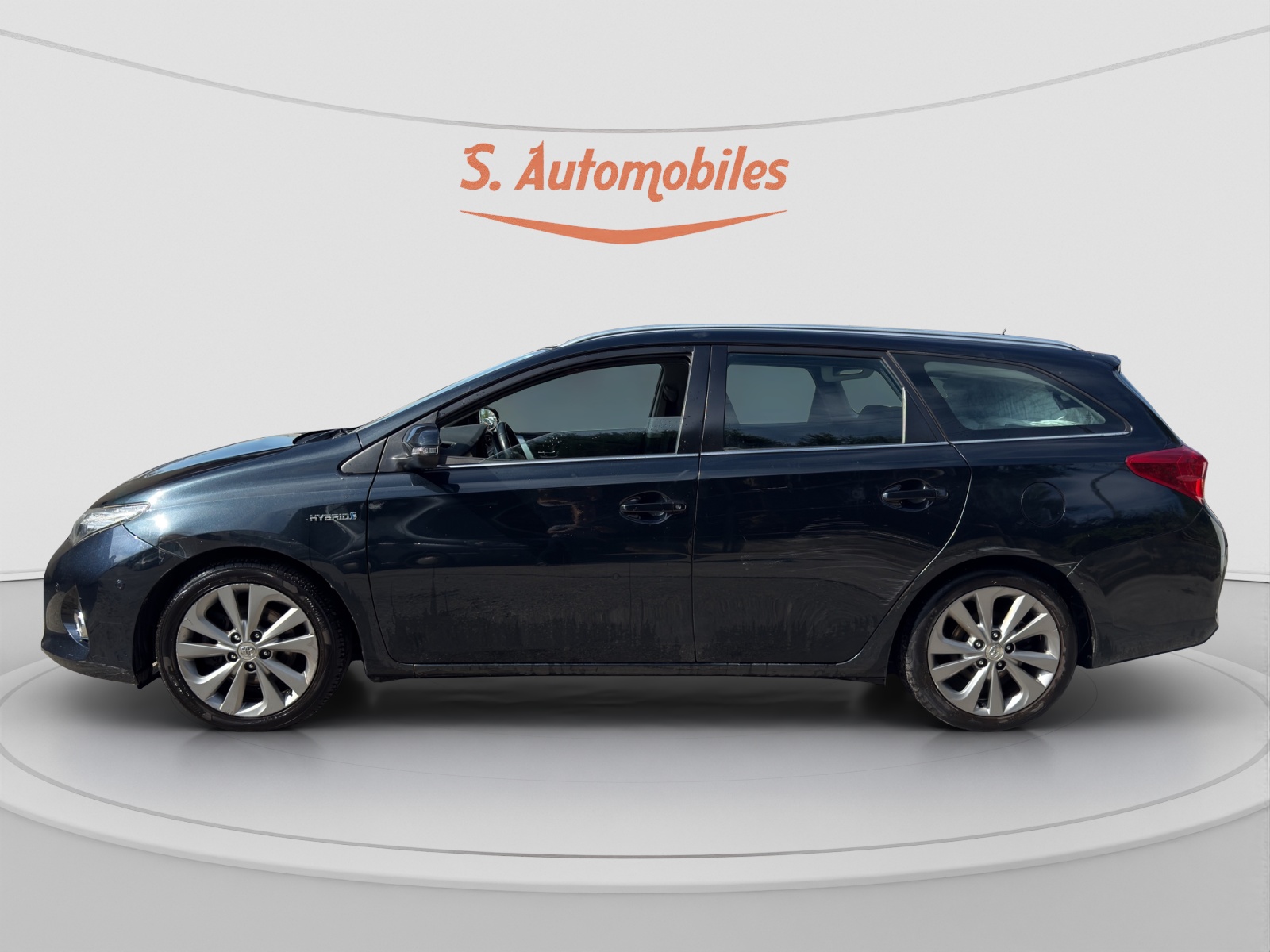 TOYOTA Auris 1.8 16V HSD Linea Sol-image-3