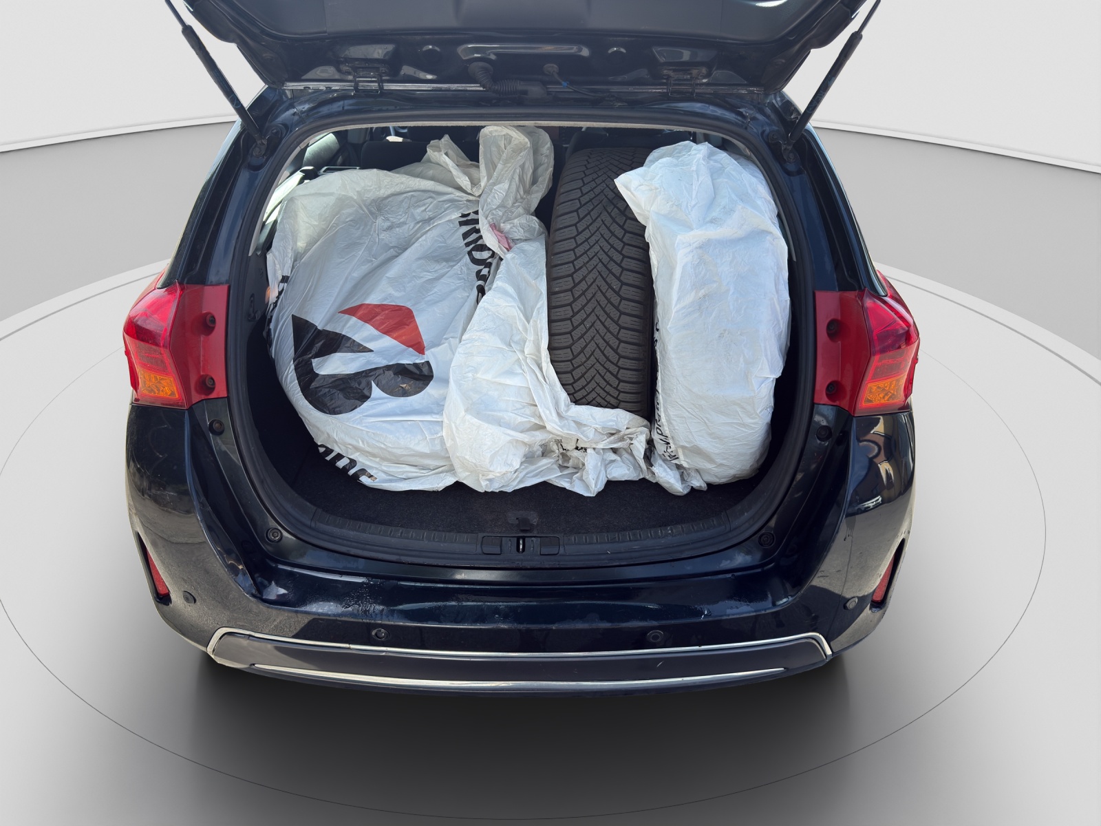 TOYOTA Auris 1.8 16V HSD Linea Sol-image-5