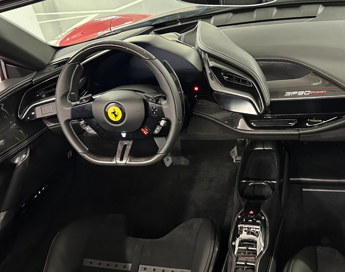FERRARI SF90 Spider-image-9