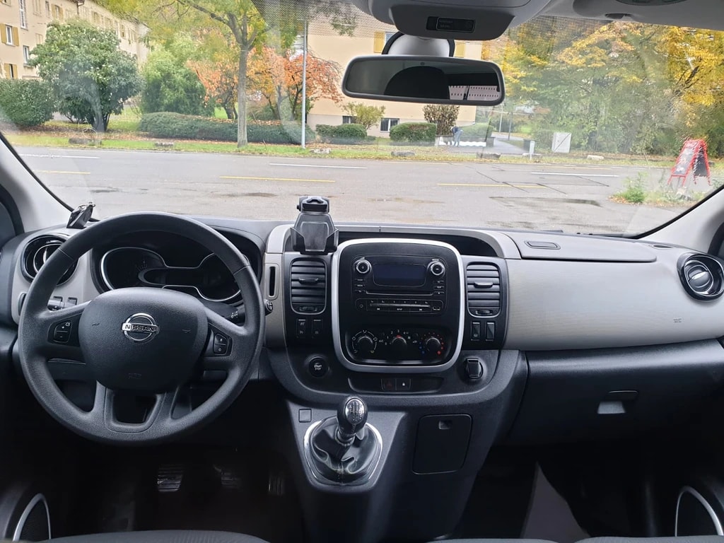 NISSAN NV300 dCi 125 2.9 L2H1 Comfort **L2 H1 ** 3-Plätzer ** RF-Kamera** Werkstatt-Einrichtung ** Letze MFK. 02.05.2025-image-10