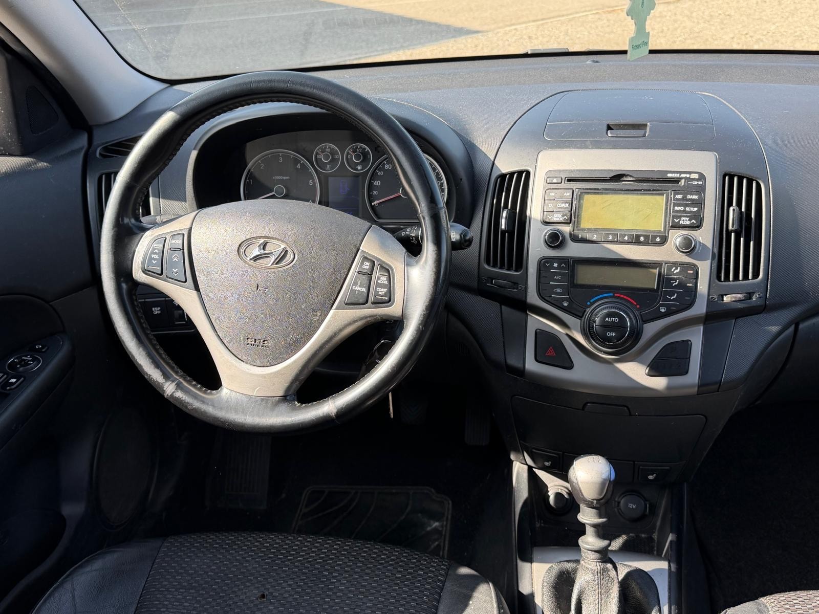 HYUNDAI i30 2.0 CRDi-image-4