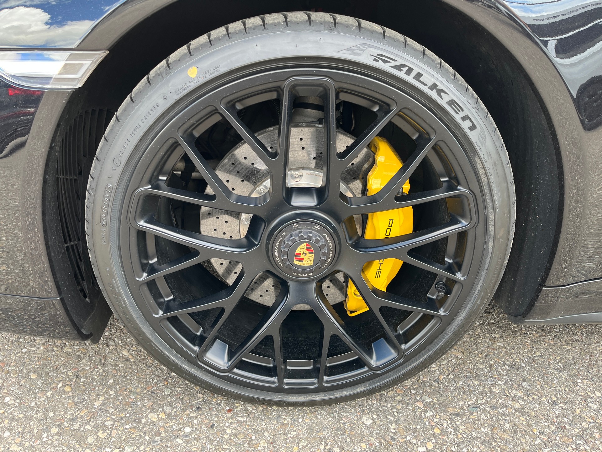 PORSCHE 911 Carrera 4 GTS PDK-image-23